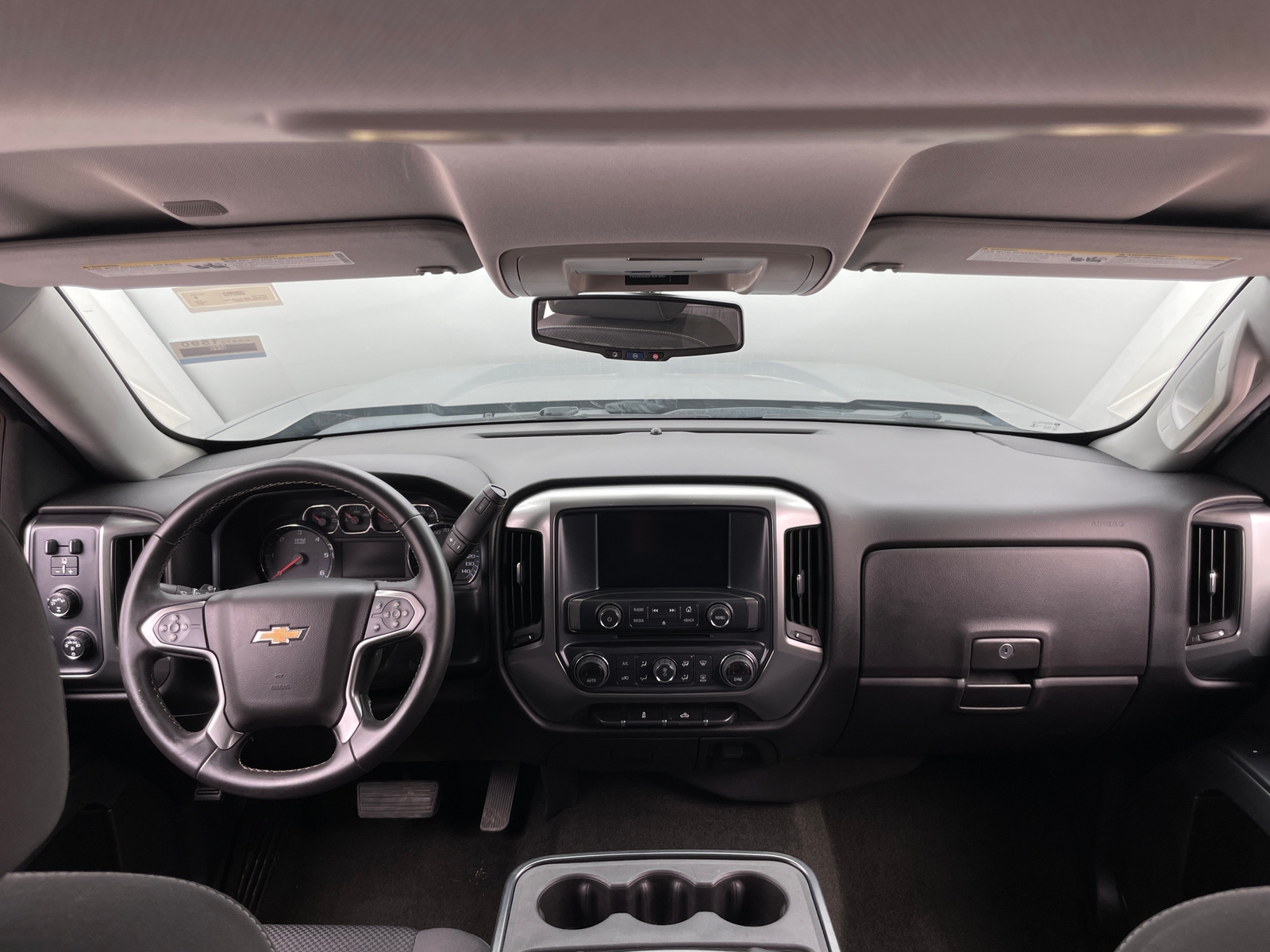 Thumbnail: 2017 Chevrolet Silverado 1500 - 3