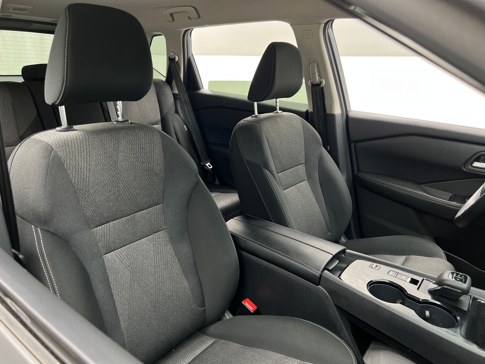 Thumbnail: 2025 Nissan Rogue - 2