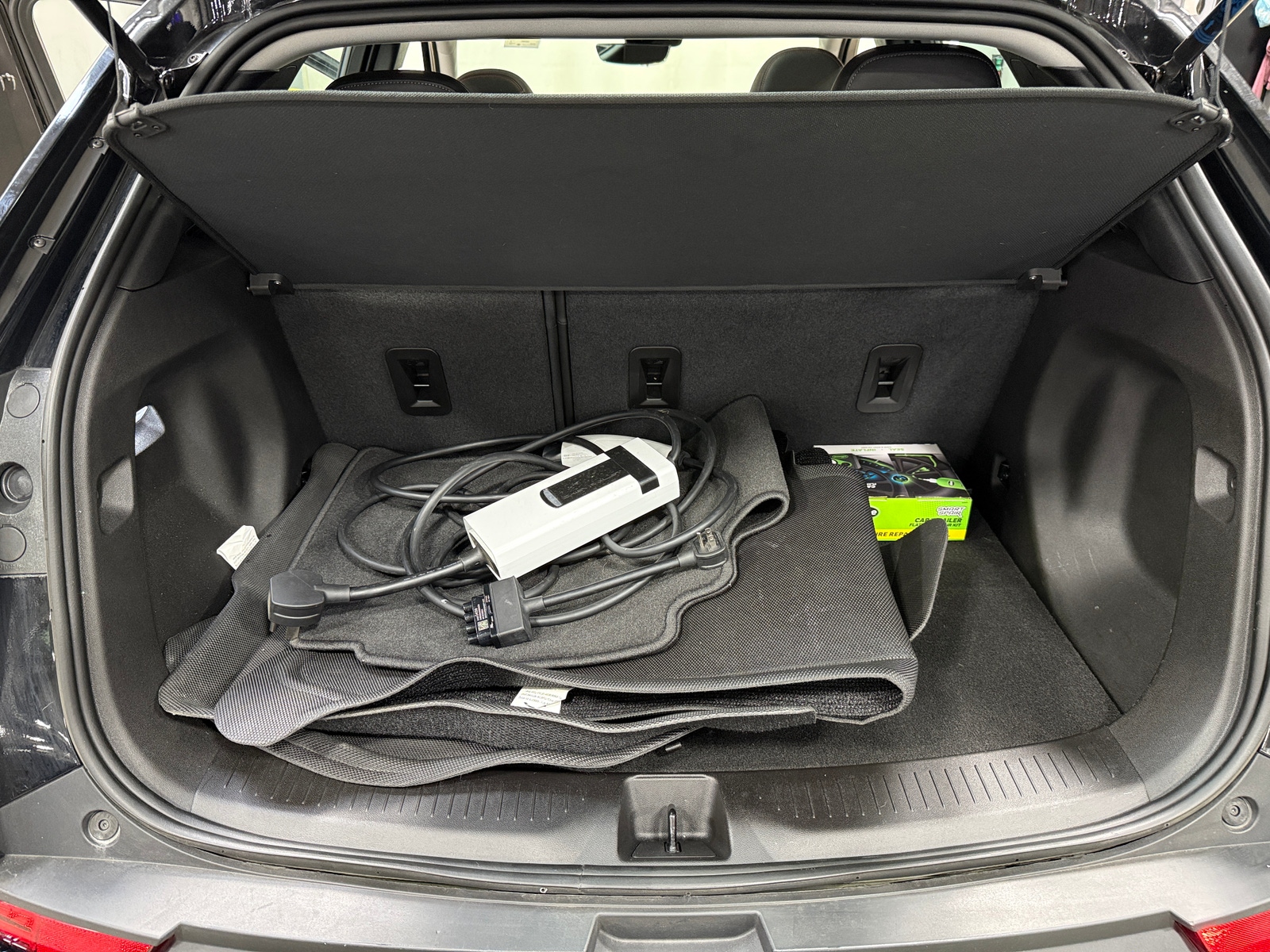 Thumbnail: 2023 Chevrolet Bolt EUV - 6