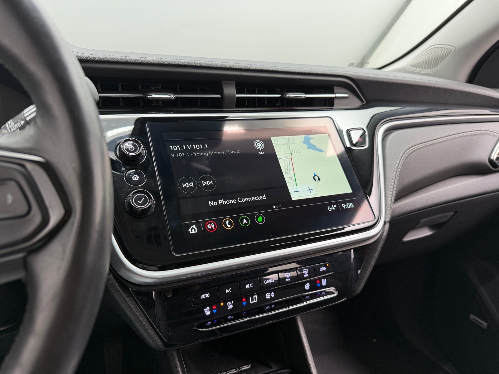 Thumbnail: 2023 Chevrolet Bolt EUV - 3
