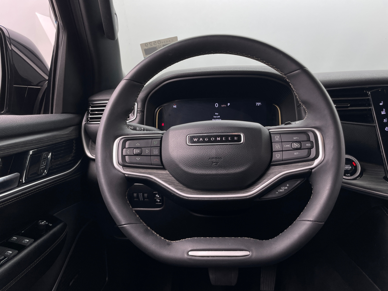 Thumbnail: 2024 Jeep Wagoneer - 4