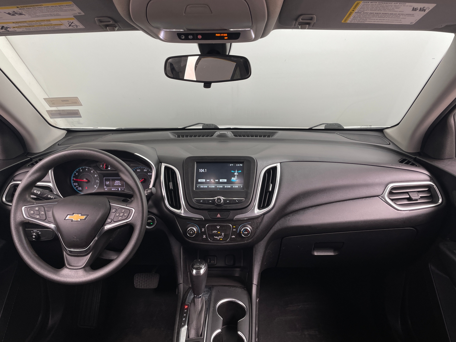 Thumbnail: 2018 Chevrolet Equinox - 3