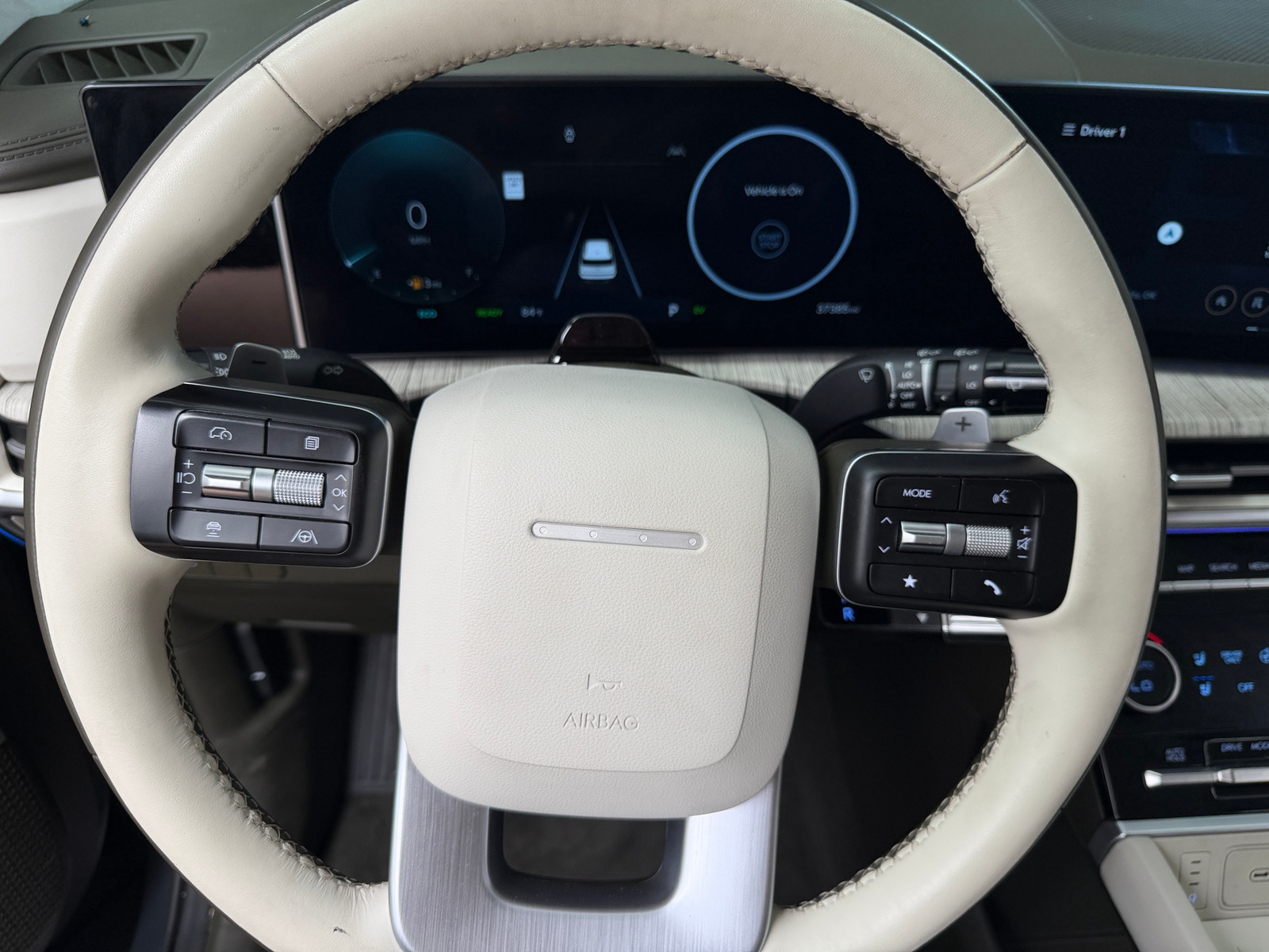 Thumbnail: 2025 Hyundai Santa Fe - 4