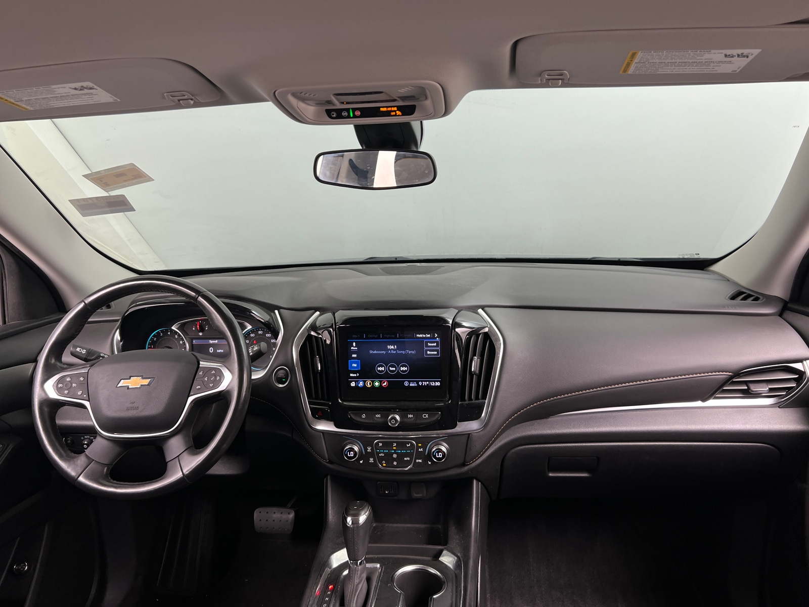 Thumbnail: 2020 Chevrolet Traverse - 3
