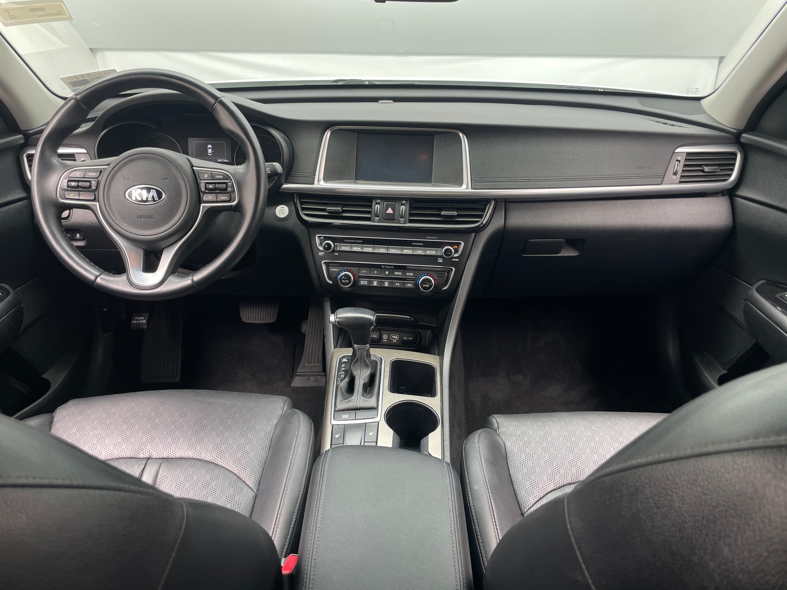 Thumbnail: 2019 Kia Optima - 2
