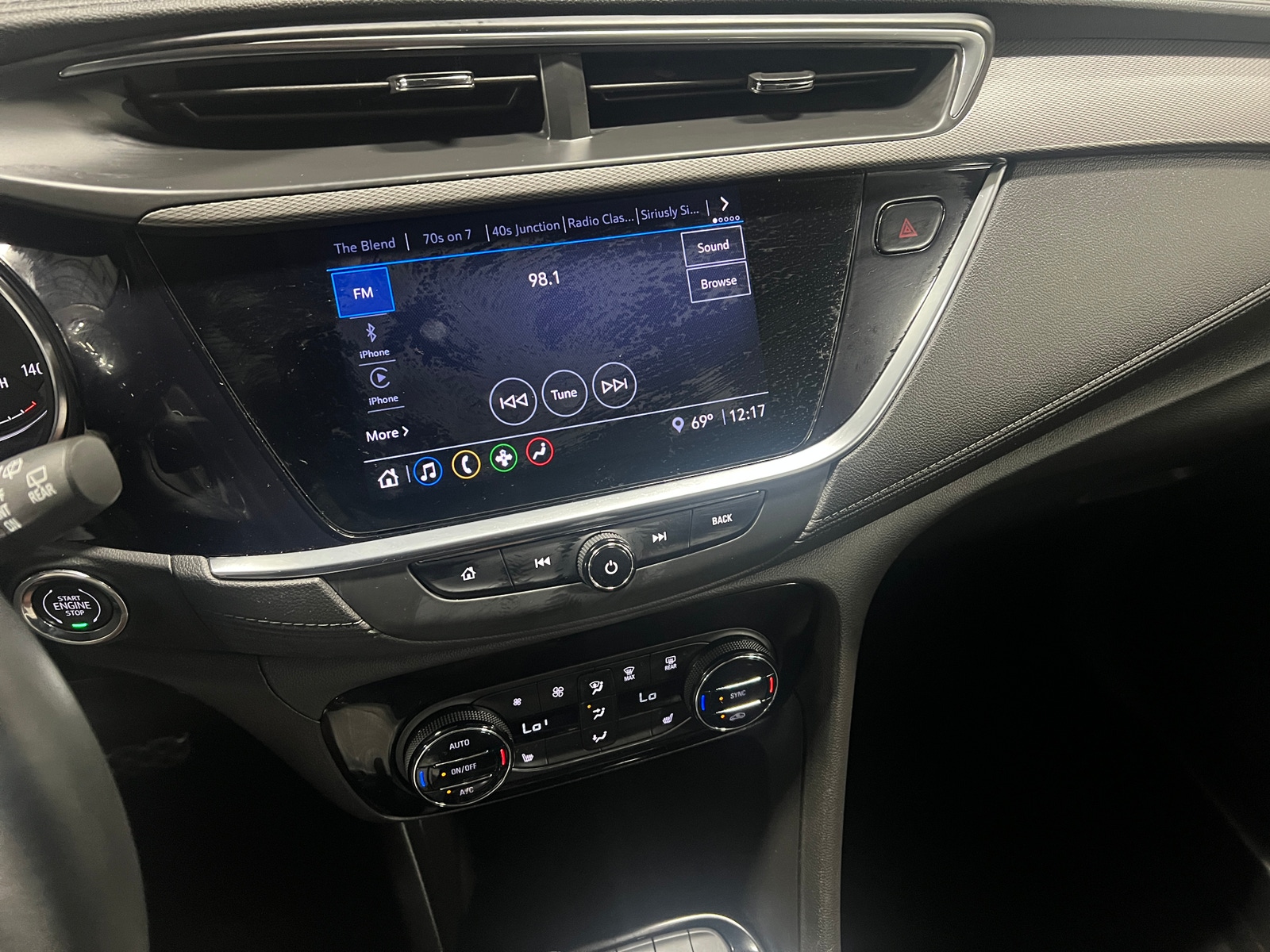 Thumbnail: 2023 Buick Encore GX - 3