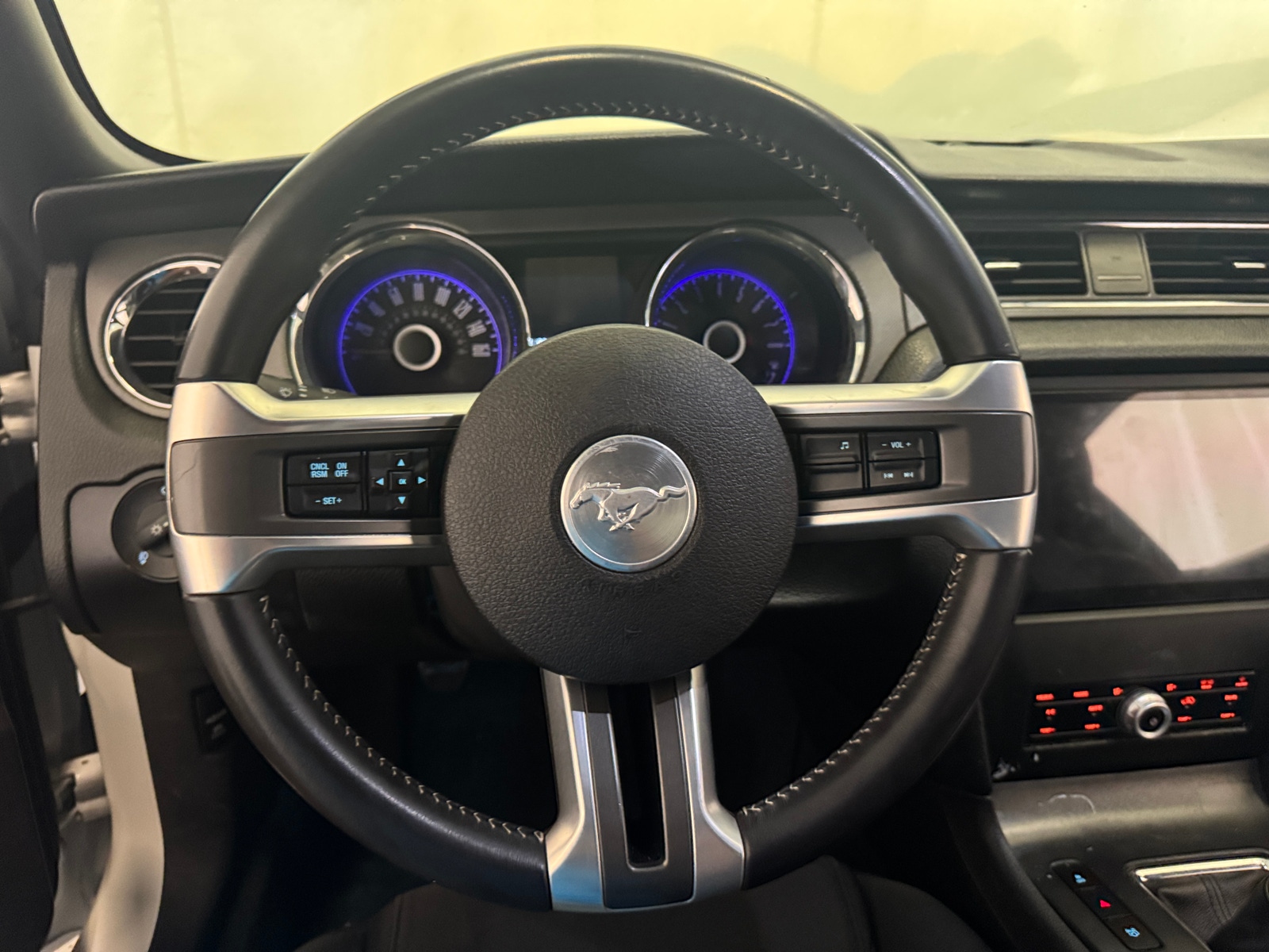 Thumbnail: 2014 Ford Mustang - 4