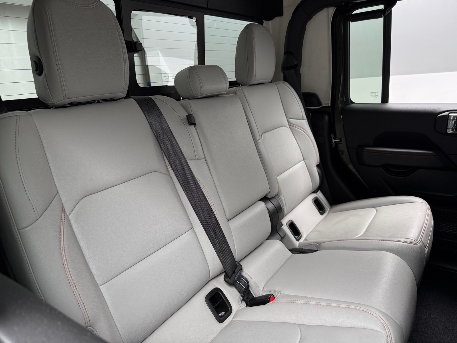 Thumbnail: 2021 Jeep Gladiator - 5