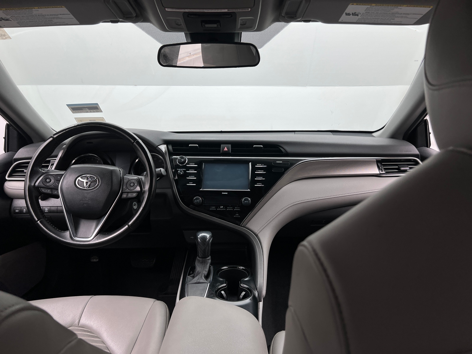 Thumbnail: 2020 Toyota Camry - 3