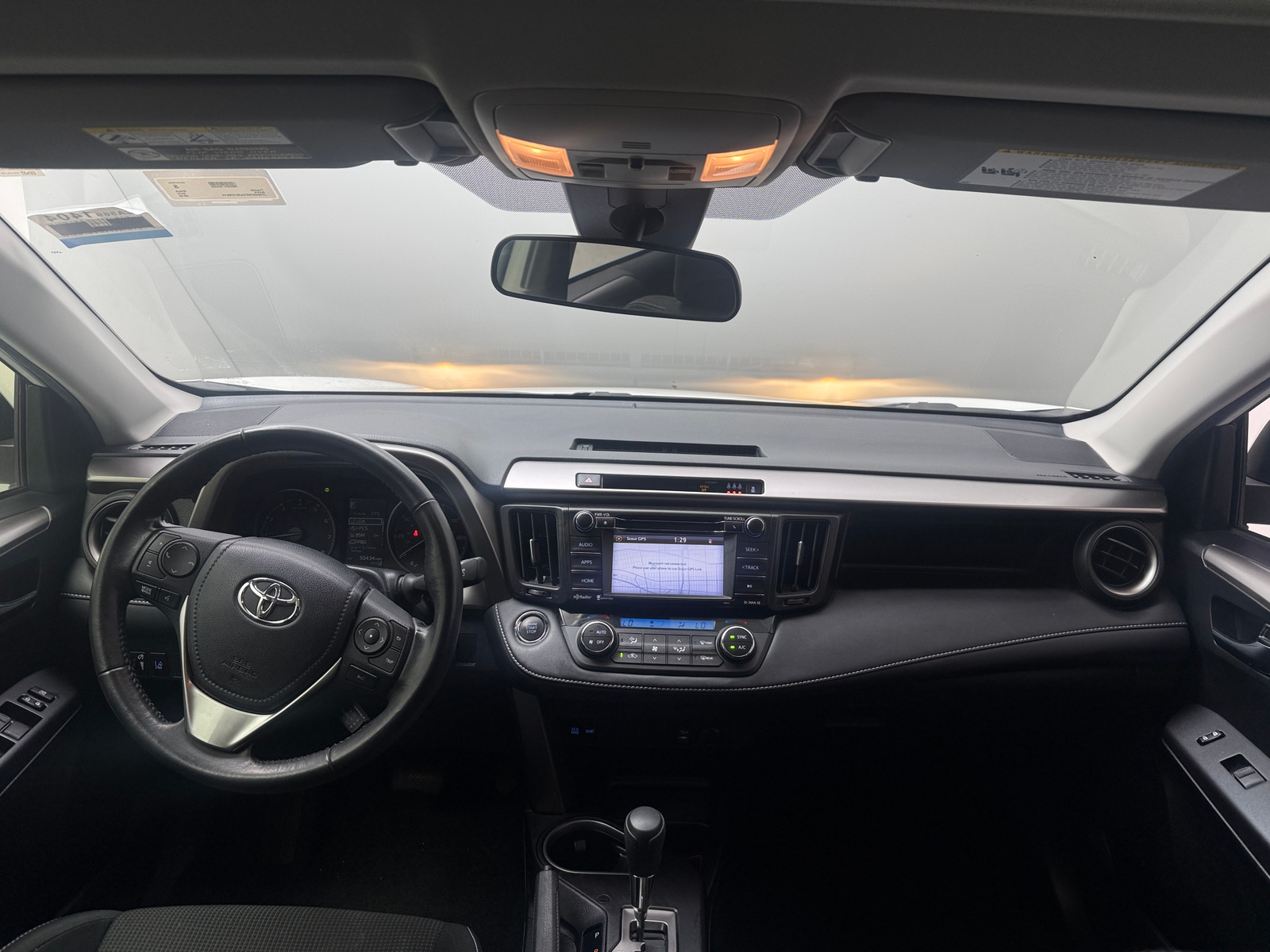 Thumbnail: 2018 Toyota RAV4 - 3