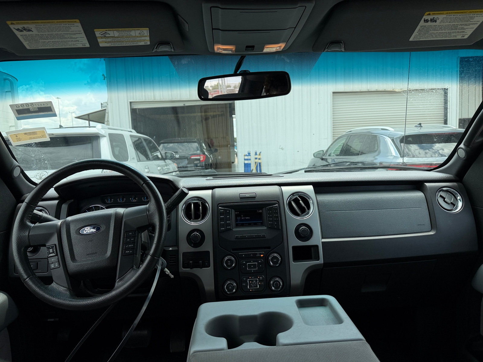 Thumbnail: 2014 Ford Econoline - 3
