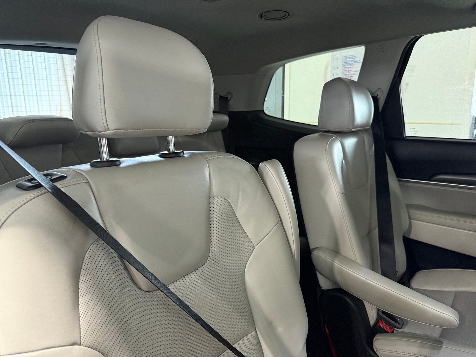 Thumbnail: 2021 Kia Telluride - 5