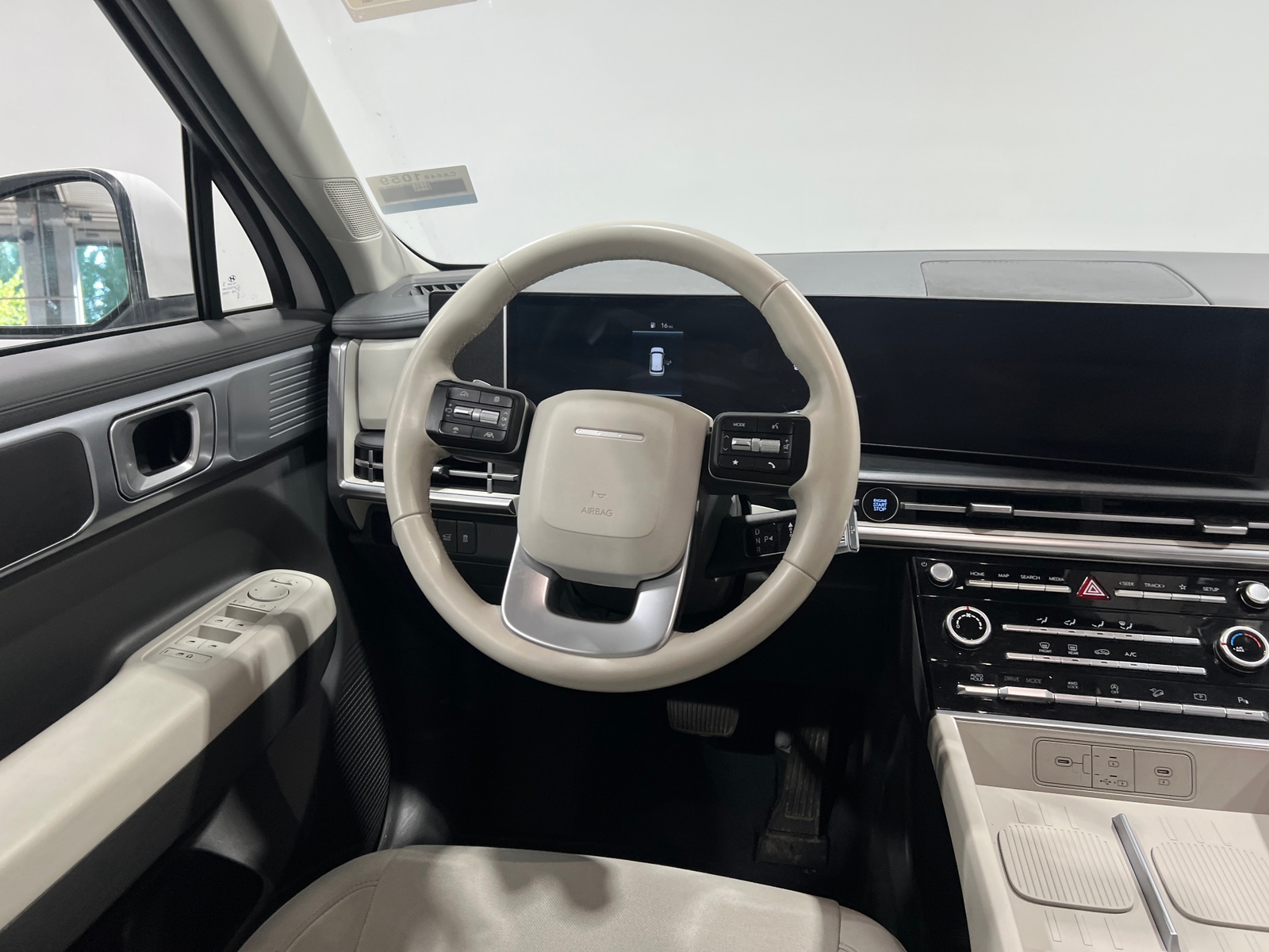 Thumbnail: 2024 Hyundai Santa Fe - 5