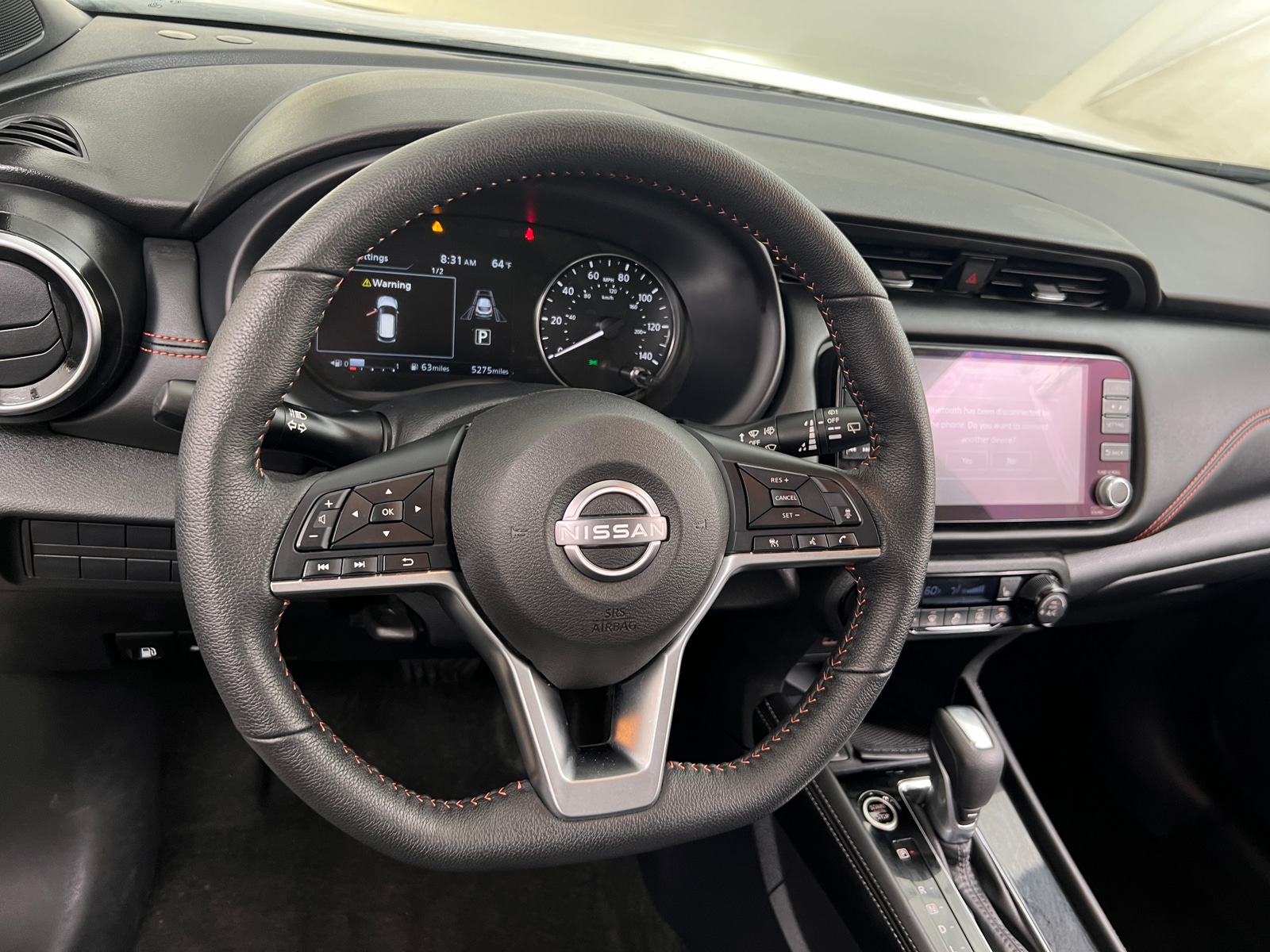 Thumbnail: 2023 Nissan Kicks - 4
