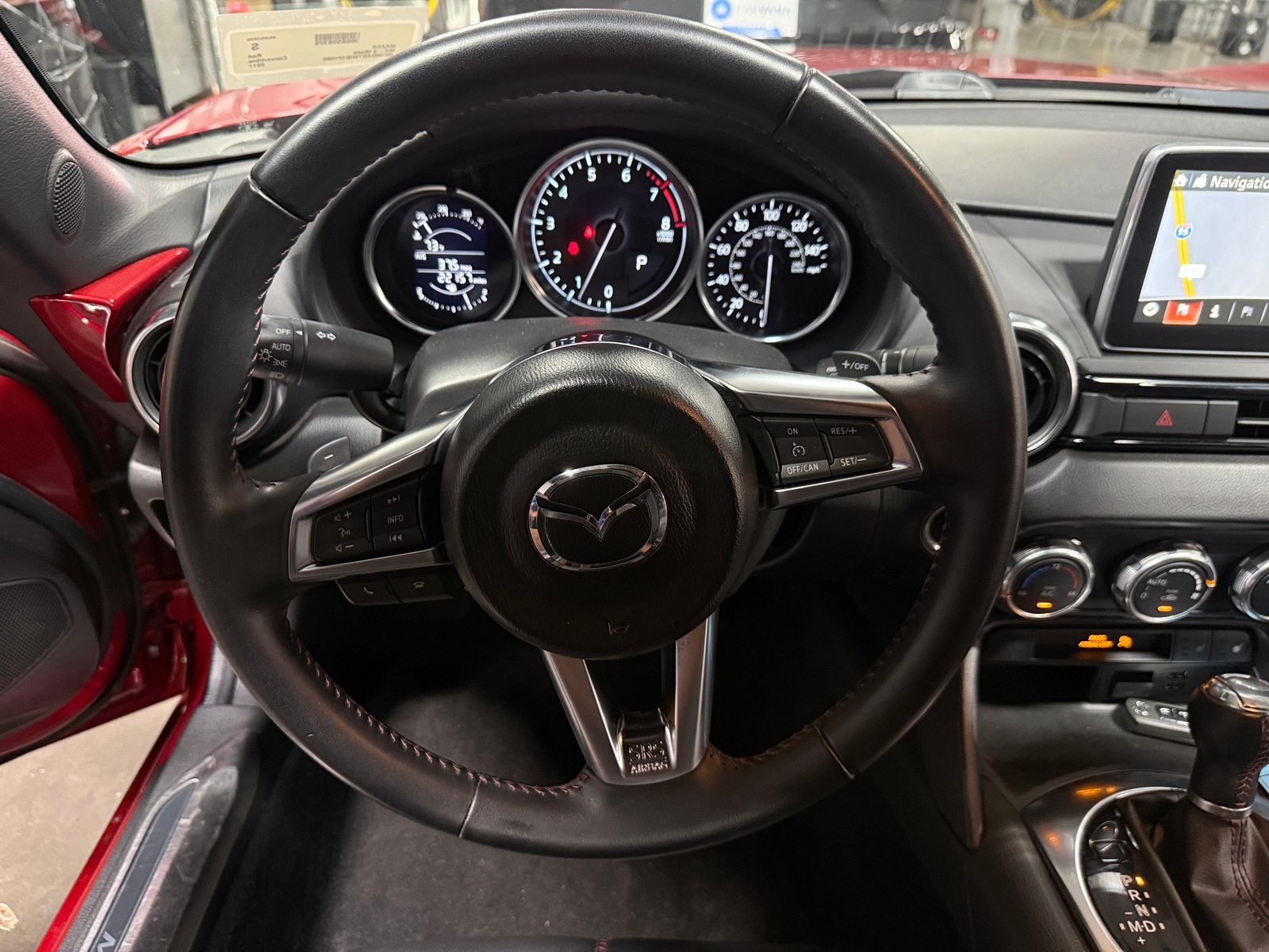 Thumbnail: 2017 Mazda MX-5 Miata - 4