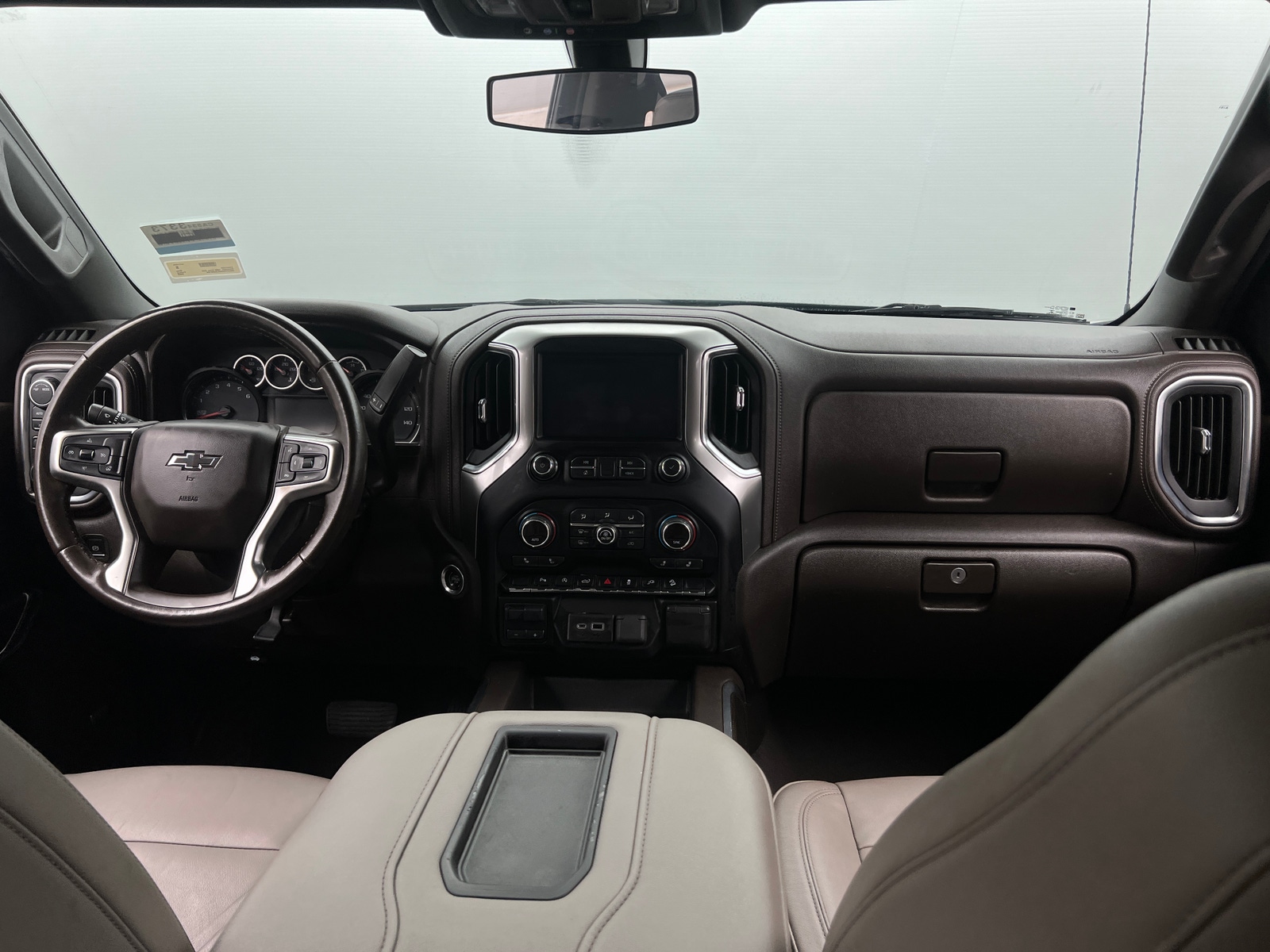 Thumbnail: 2020 Chevrolet Silverado 1500 - 3