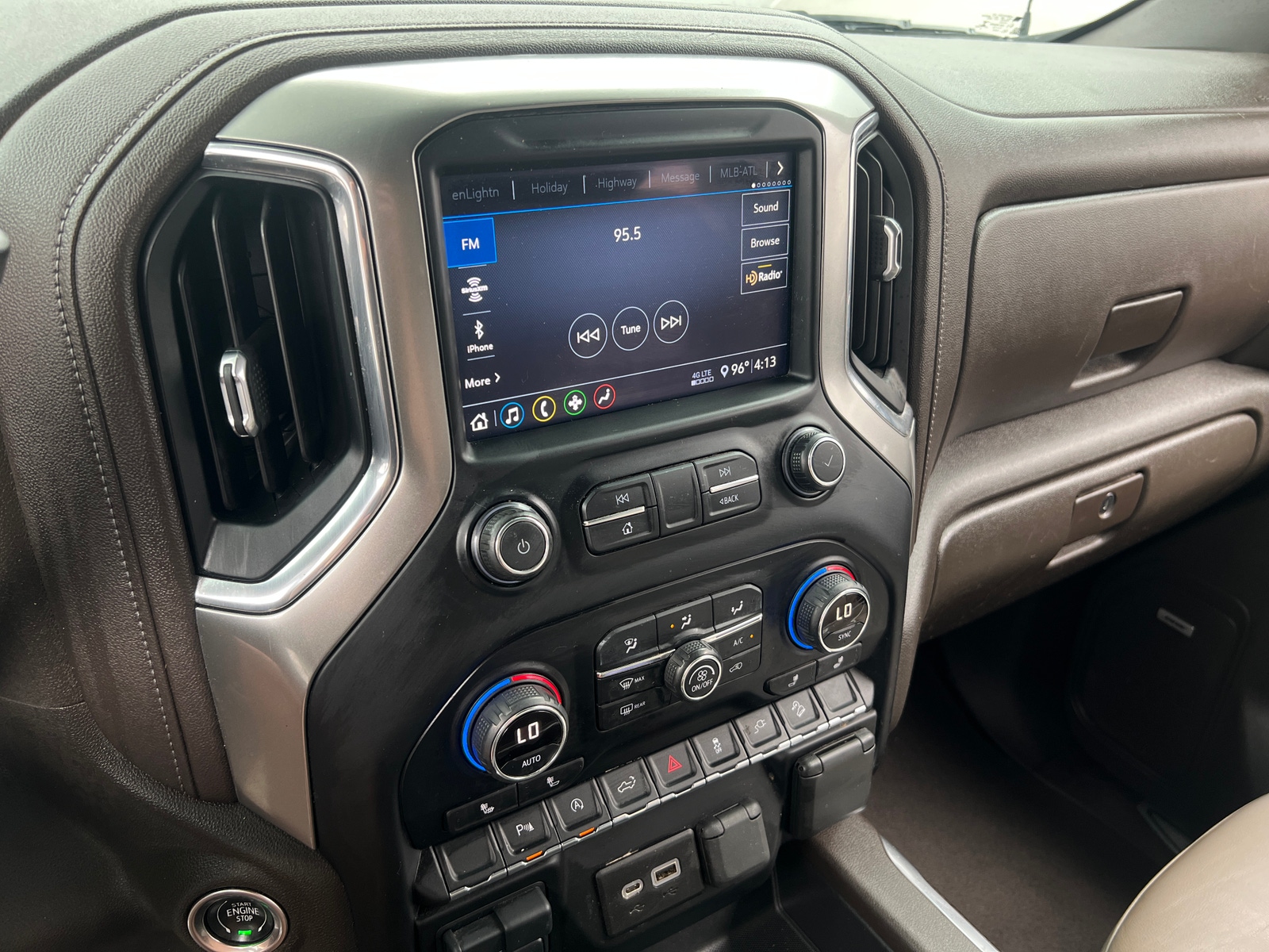 Thumbnail: 2020 Chevrolet Silverado 1500 - 4