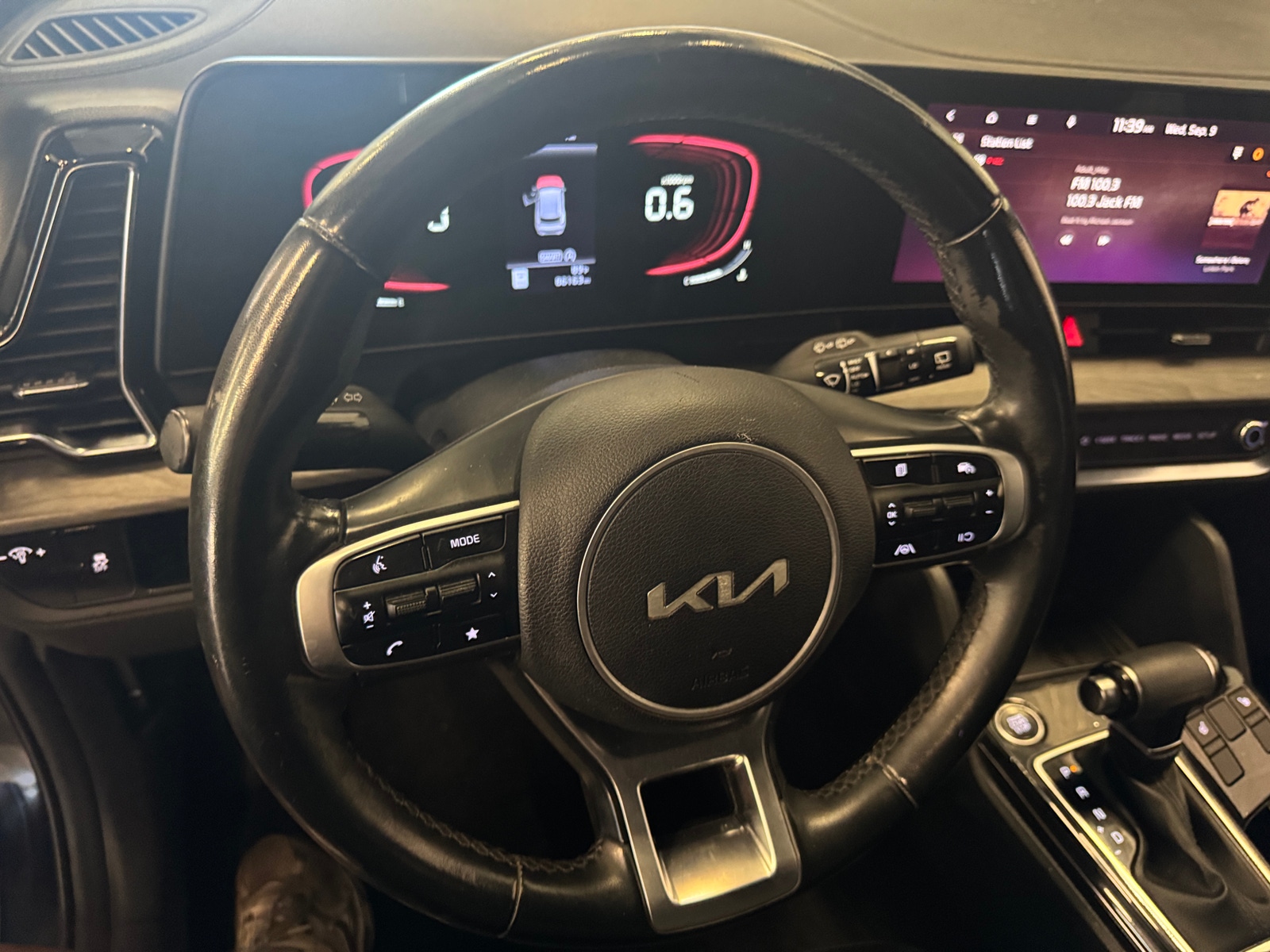 Thumbnail: 2023 Kia Sportage - 4