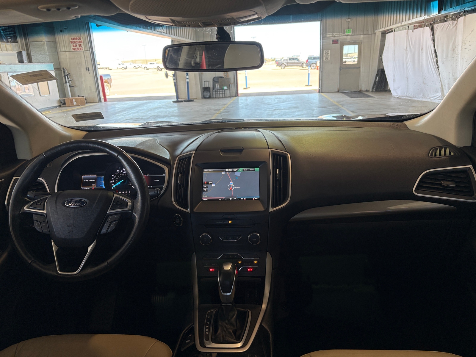 Thumbnail: 2015 Ford Edge - 2