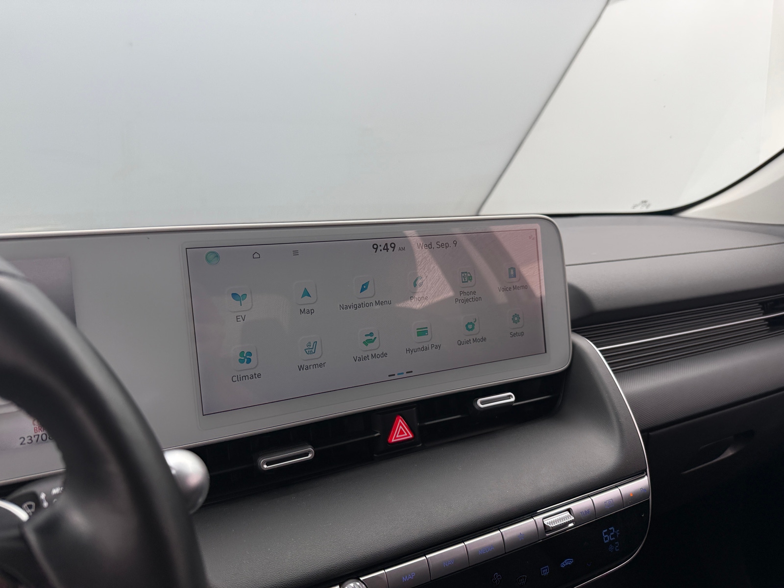 Thumbnail: 2024 Hyundai Ioniq 5 - 4