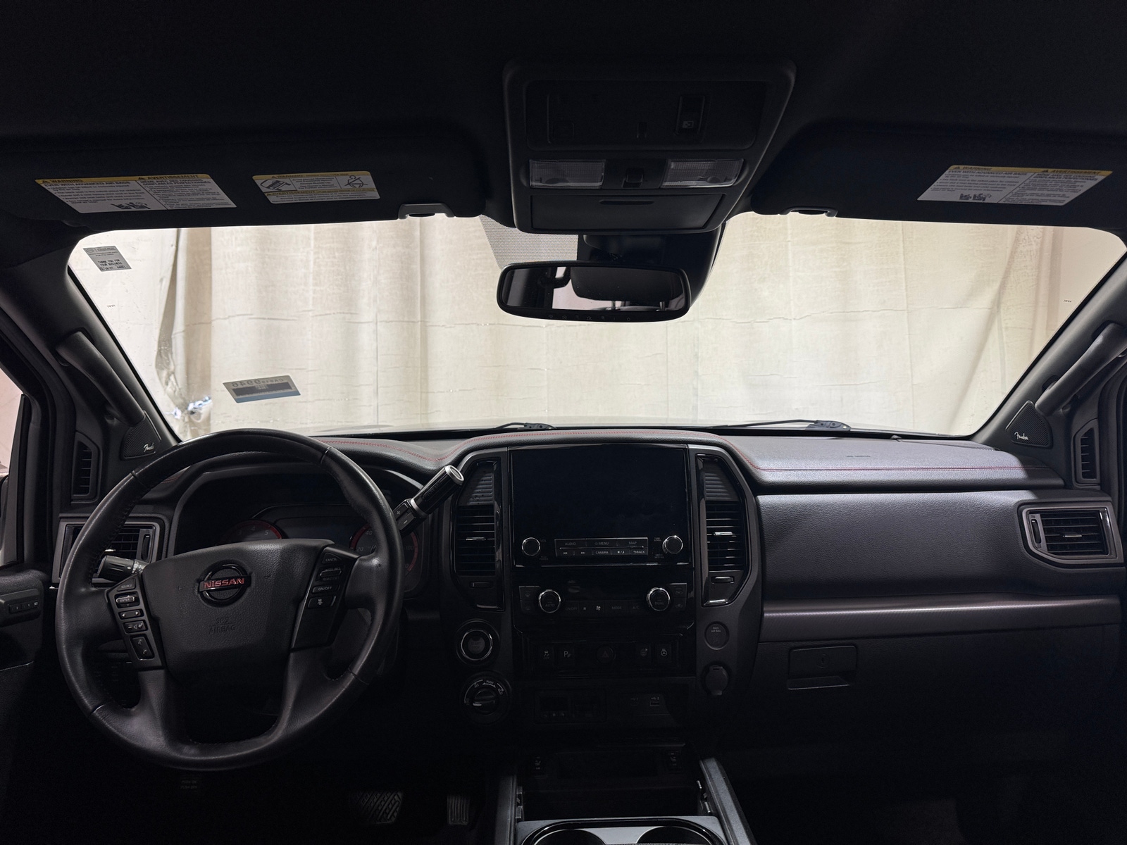 Thumbnail: 2022 Nissan Titan - 2