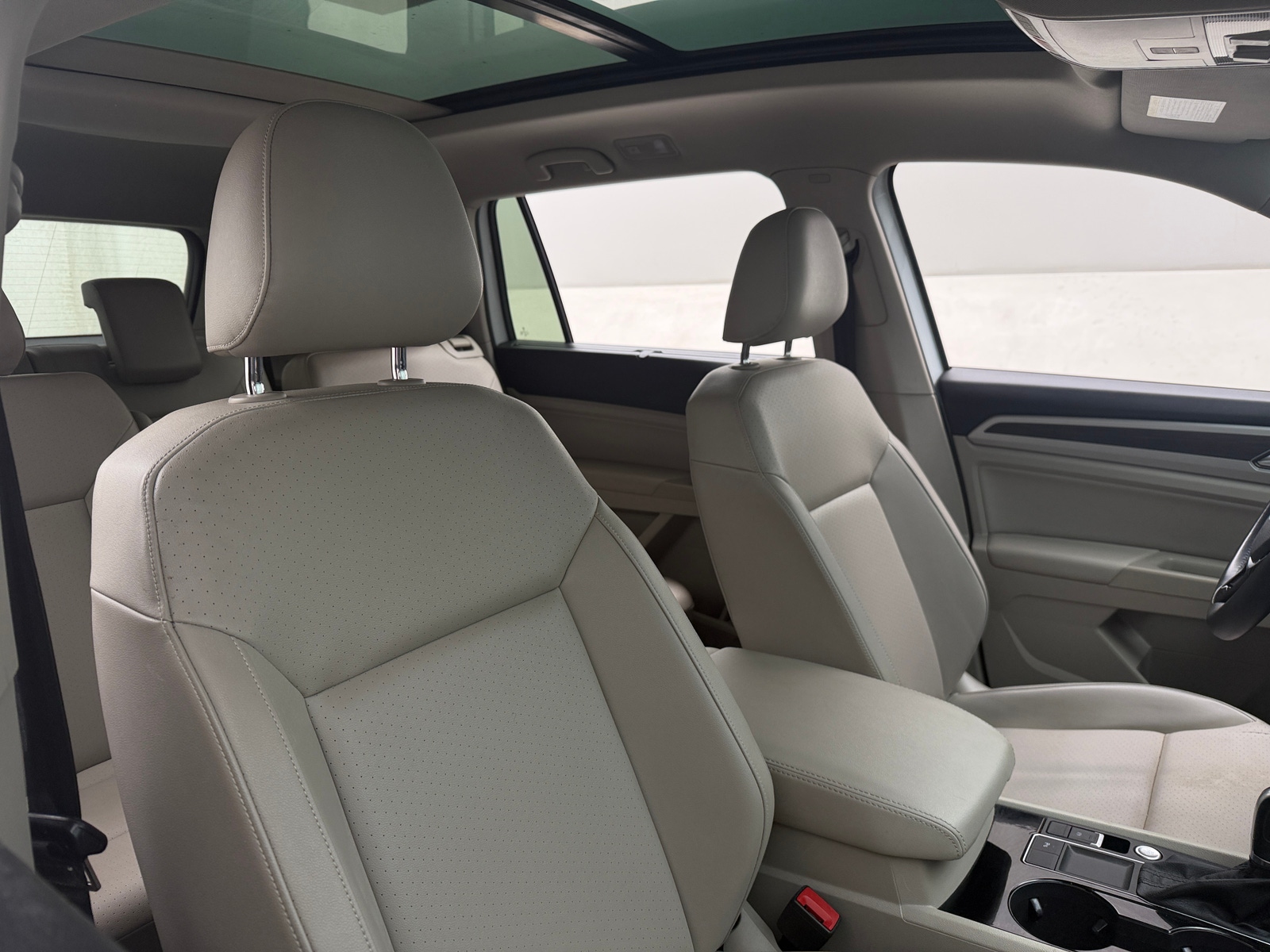 Thumbnail: 2018 Volkswagen Atlas - 2