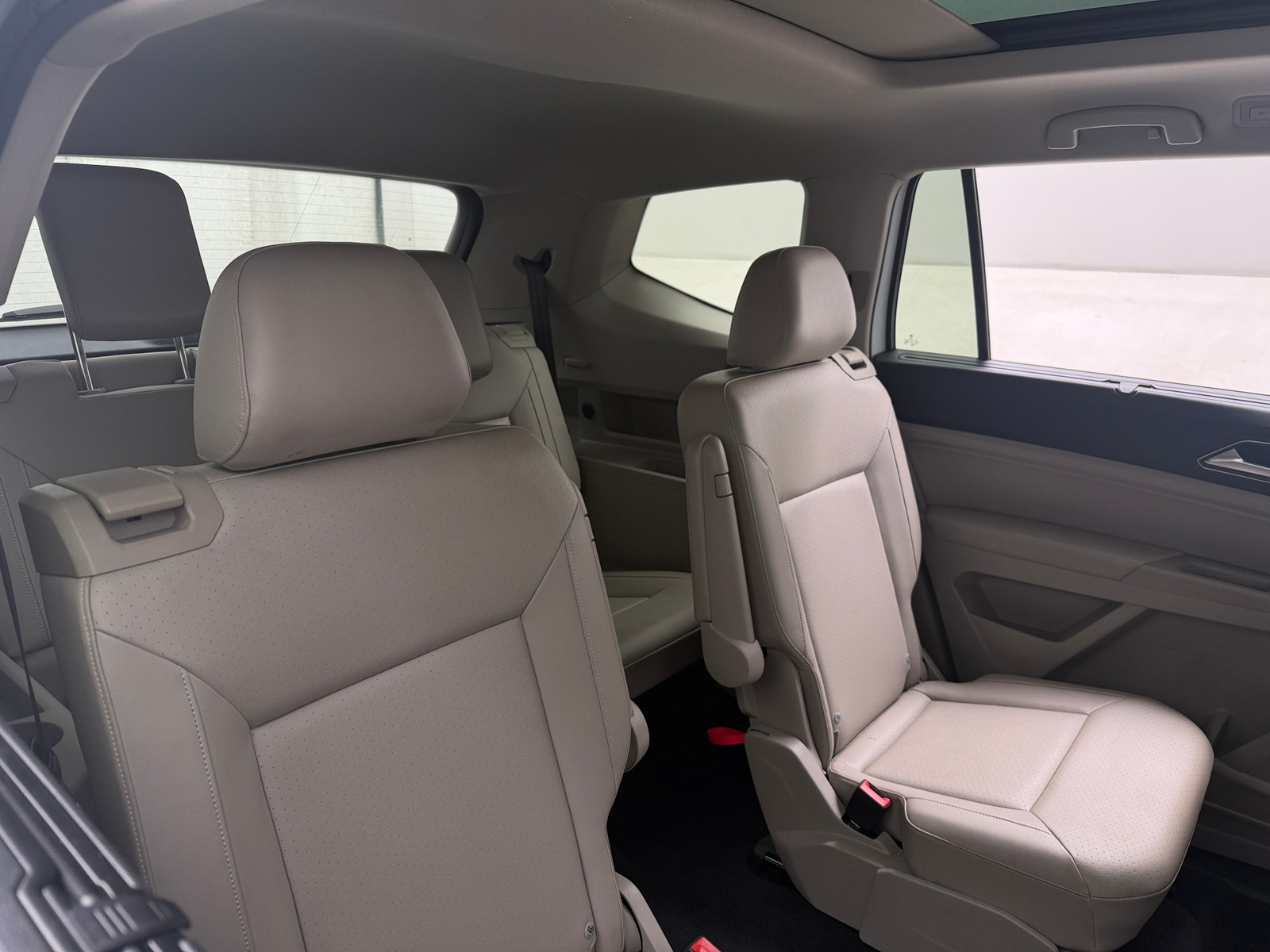 Thumbnail: 2018 Volkswagen Atlas - 6