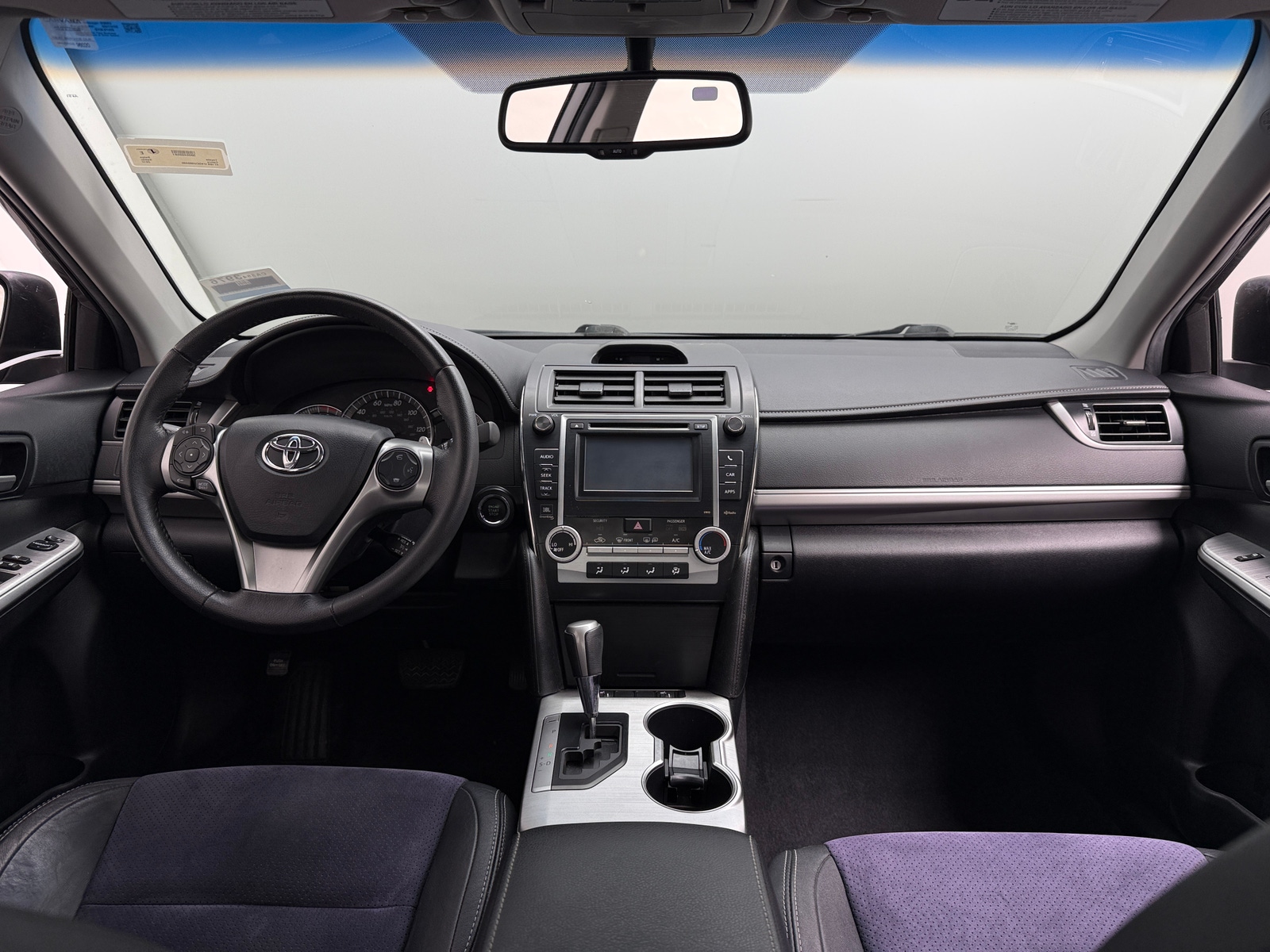 Thumbnail: 2012 Toyota Camry - 3
