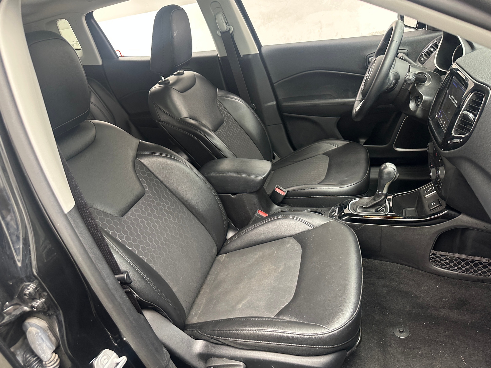 Thumbnail: 2019 Jeep Compass - 2