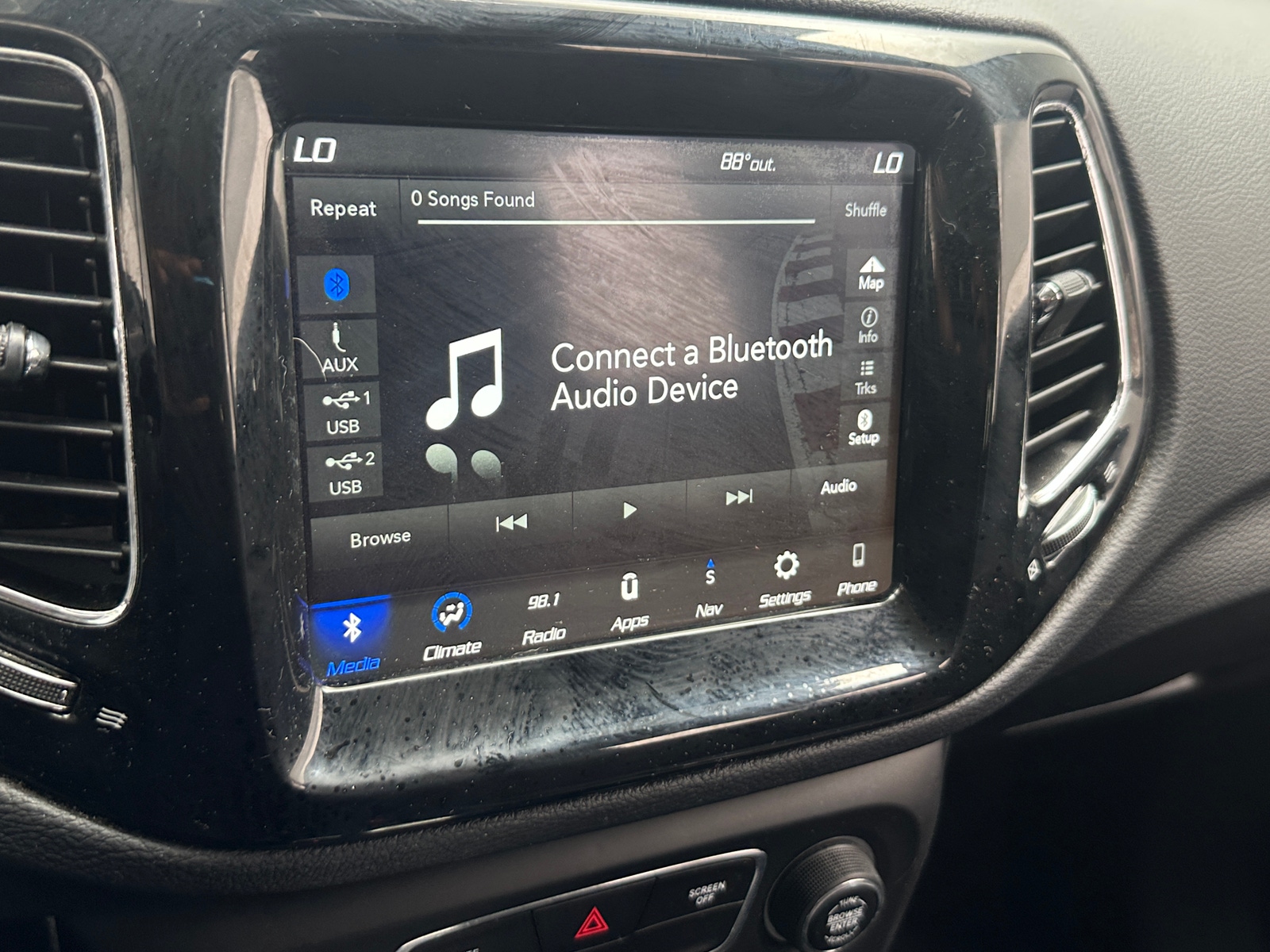 Thumbnail: 2019 Jeep Compass - 4