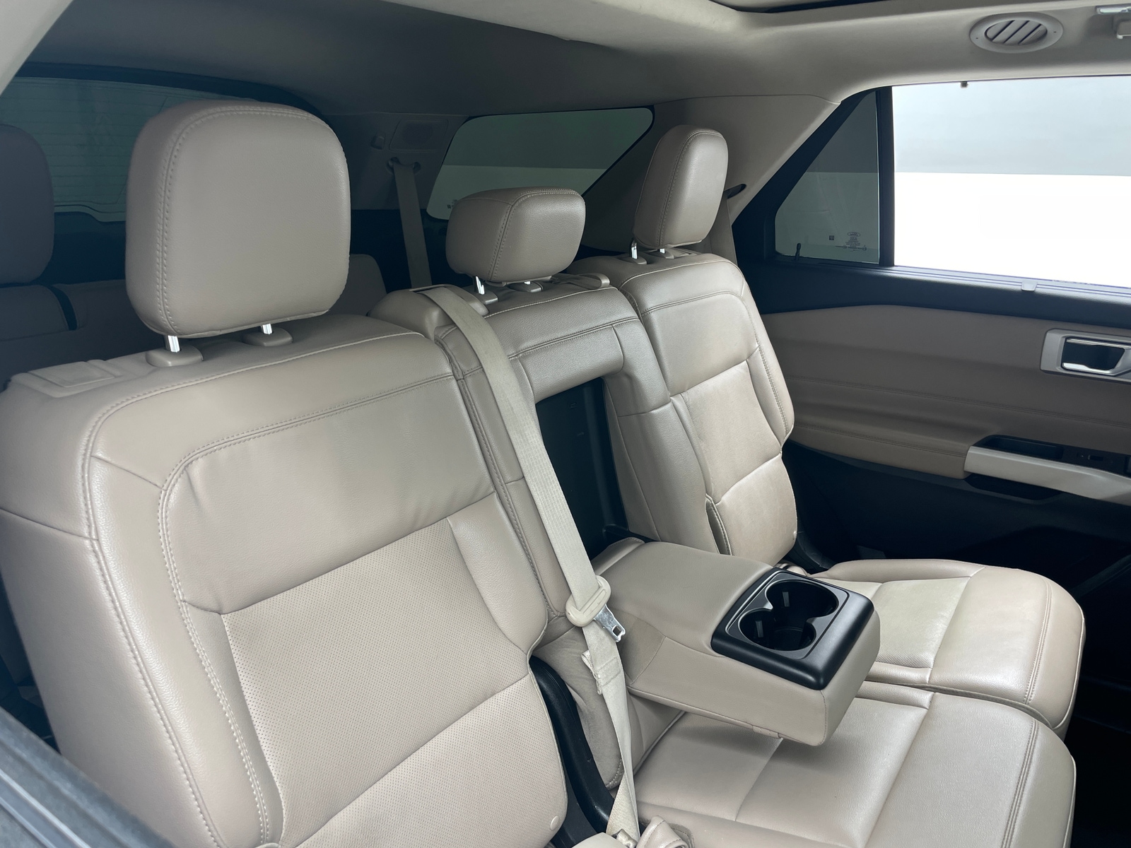 Thumbnail: 2021 Ford Explorer - 5