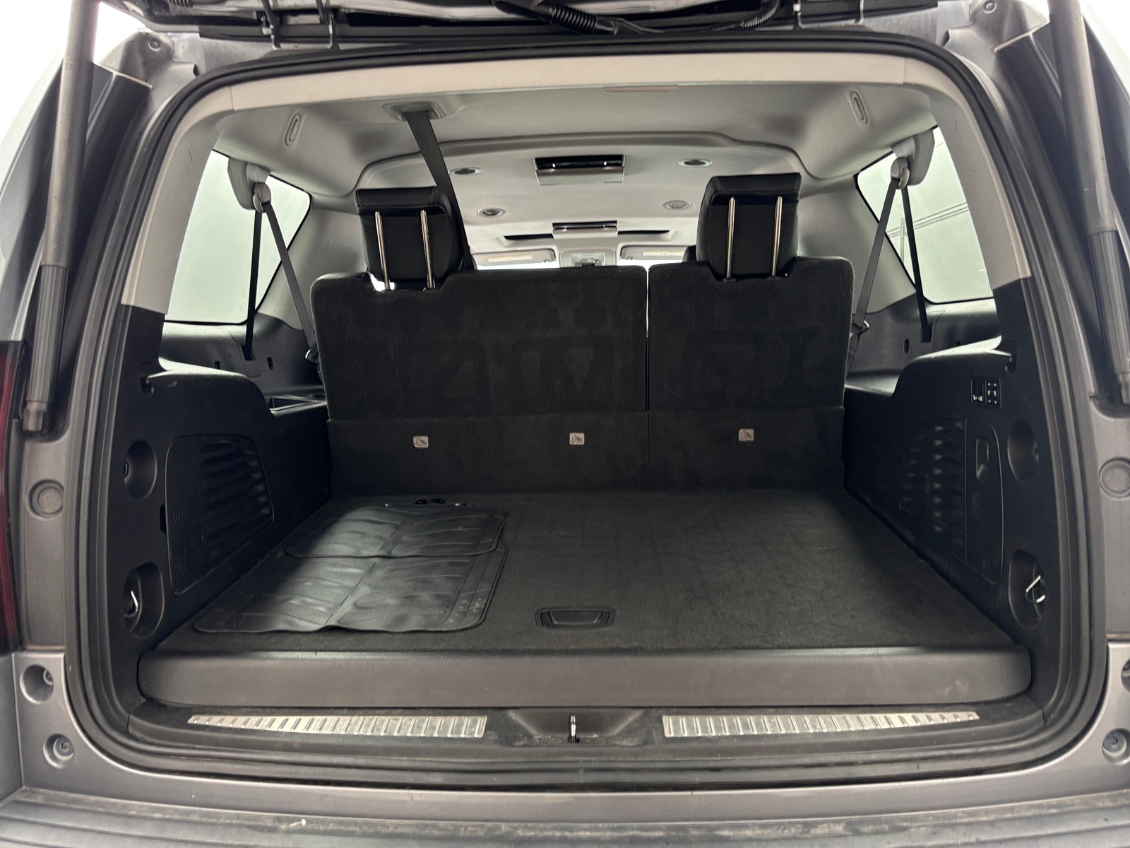 Thumbnail: 2020 Chevrolet Suburban - 6