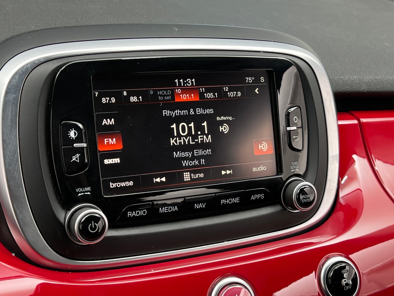 Thumbnail: 2016 Fiat 500X - 3