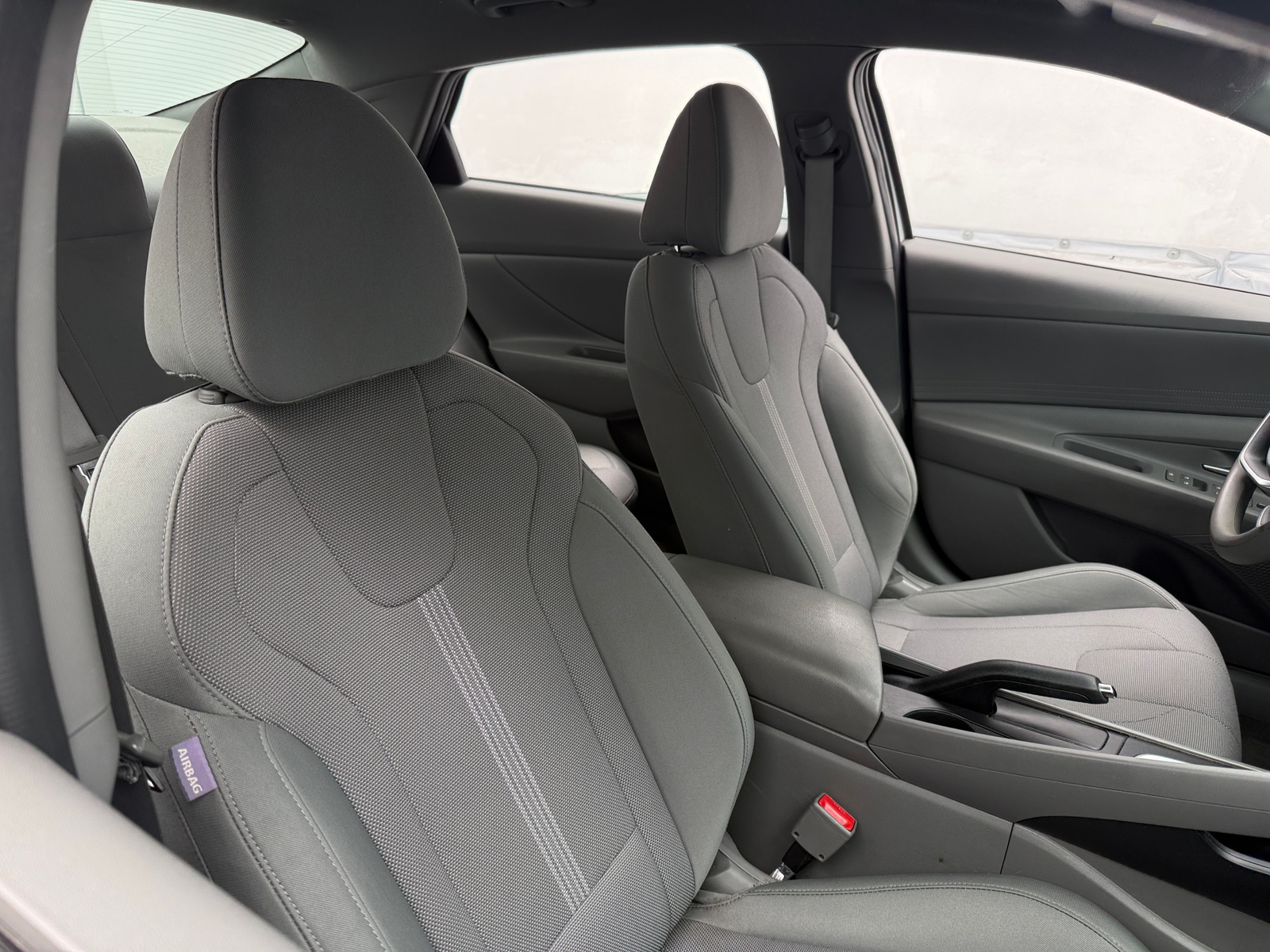 Thumbnail: 2021 Hyundai Elantra - 2
