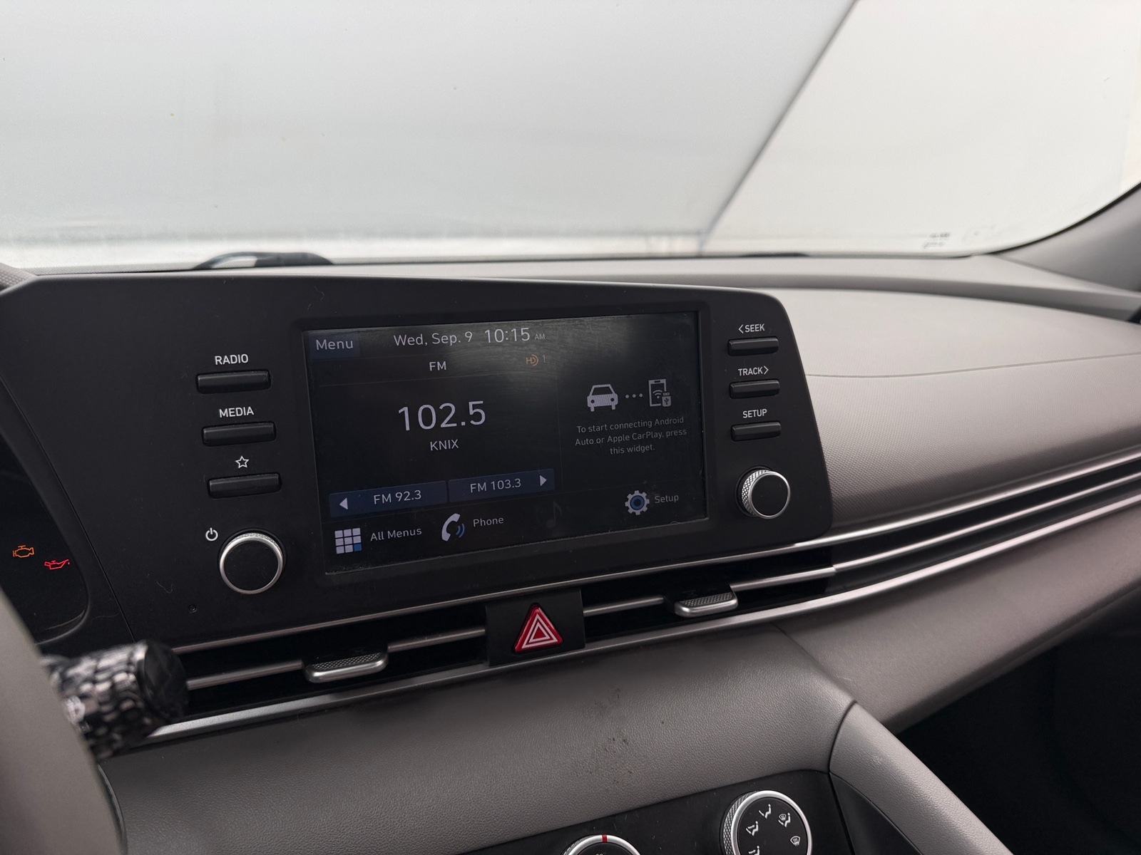 Thumbnail: 2021 Hyundai Elantra - 4
