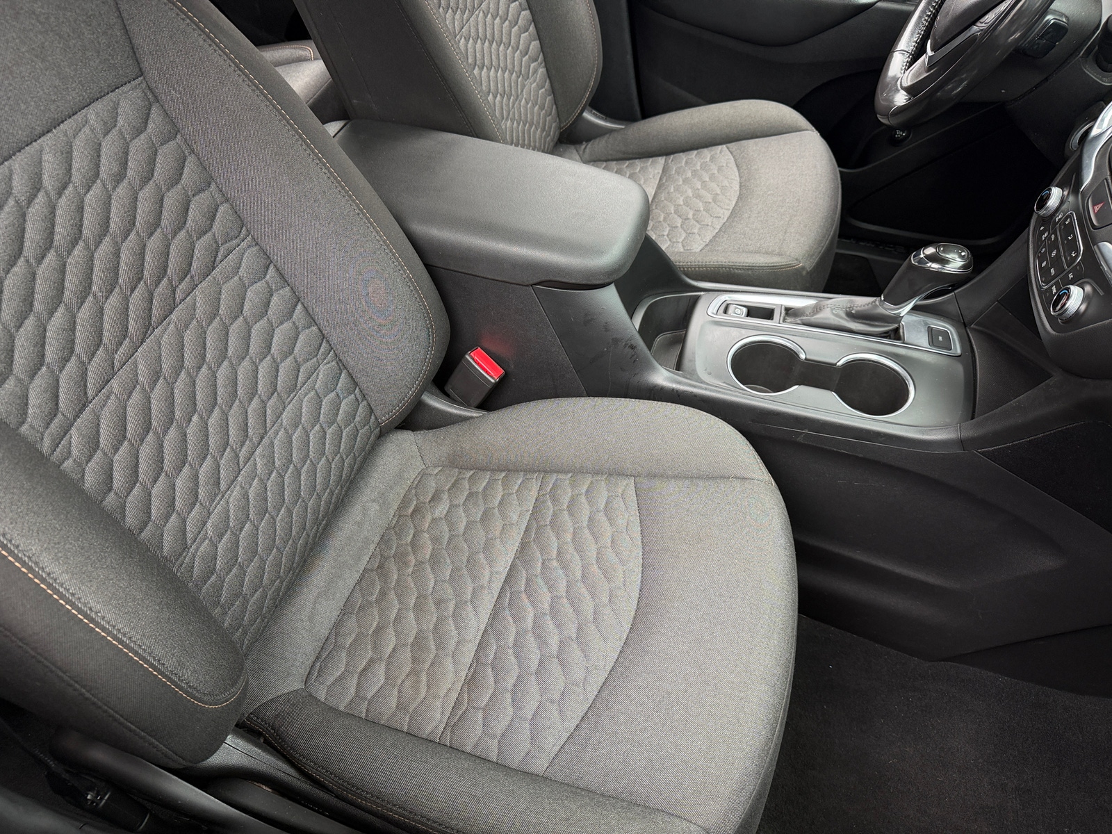Thumbnail: 2019 Chevrolet Equinox - 2
