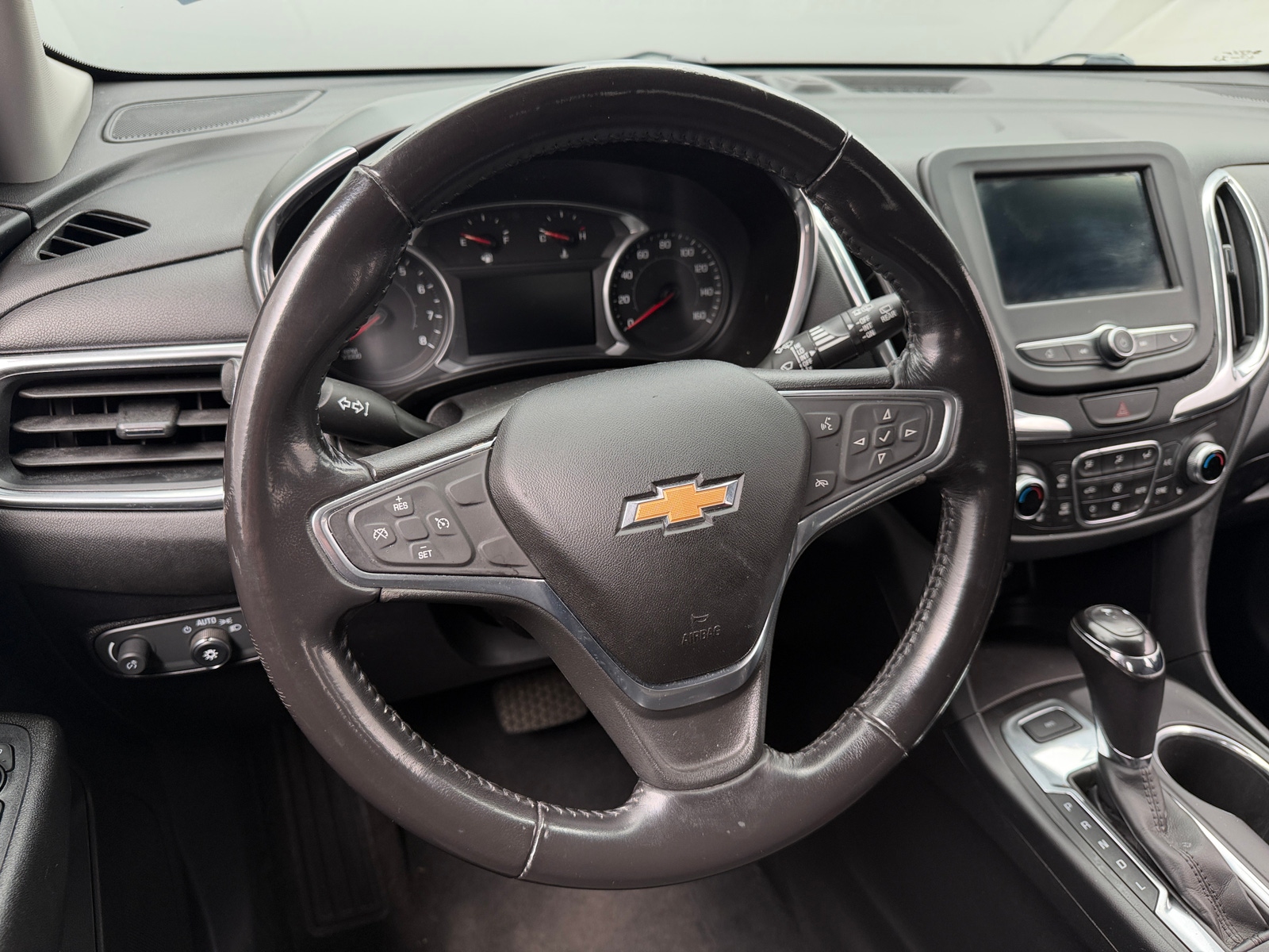 Thumbnail: 2019 Chevrolet Equinox - 5