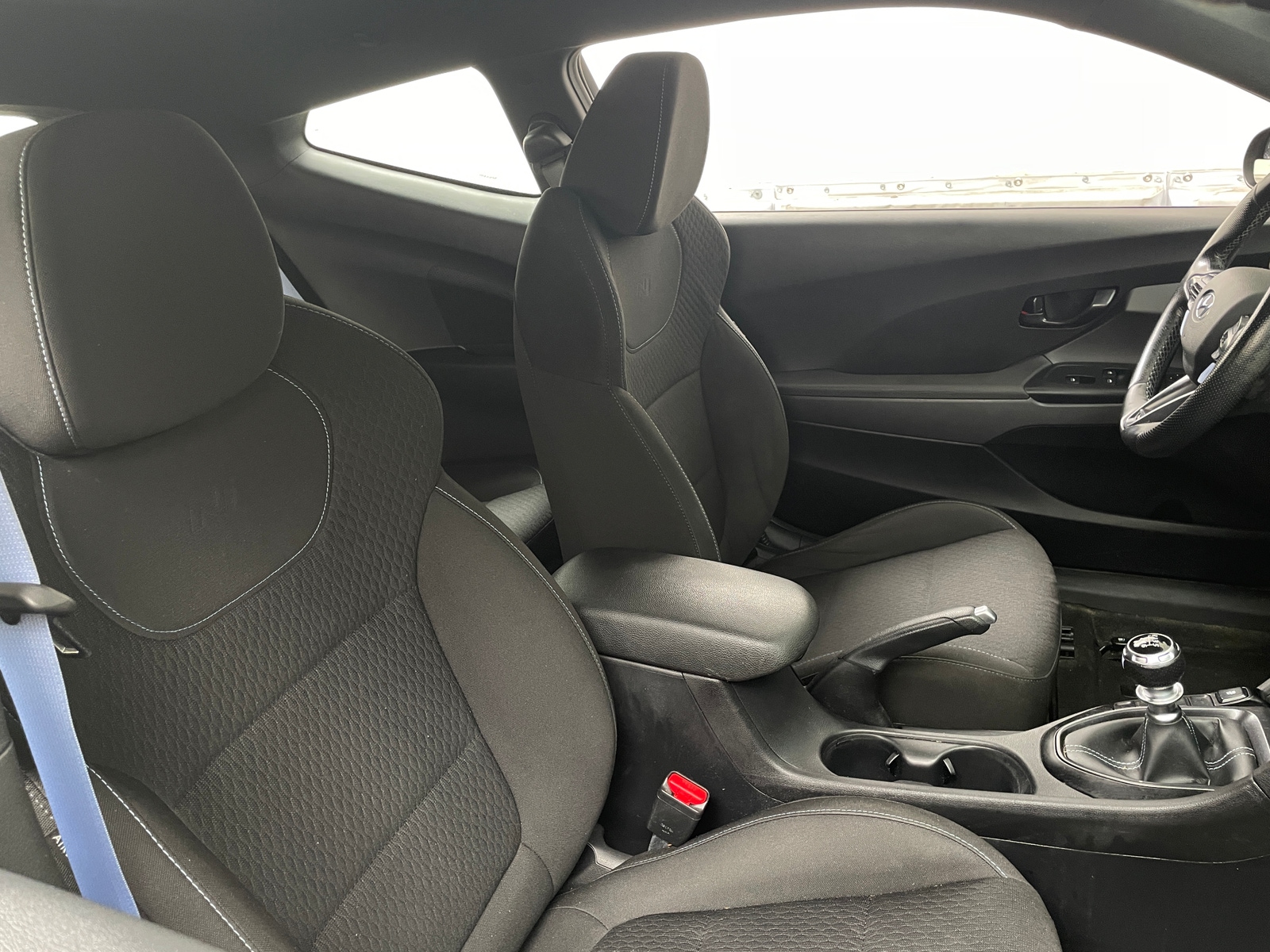 Thumbnail: 2020 Hyundai Veloster - 2