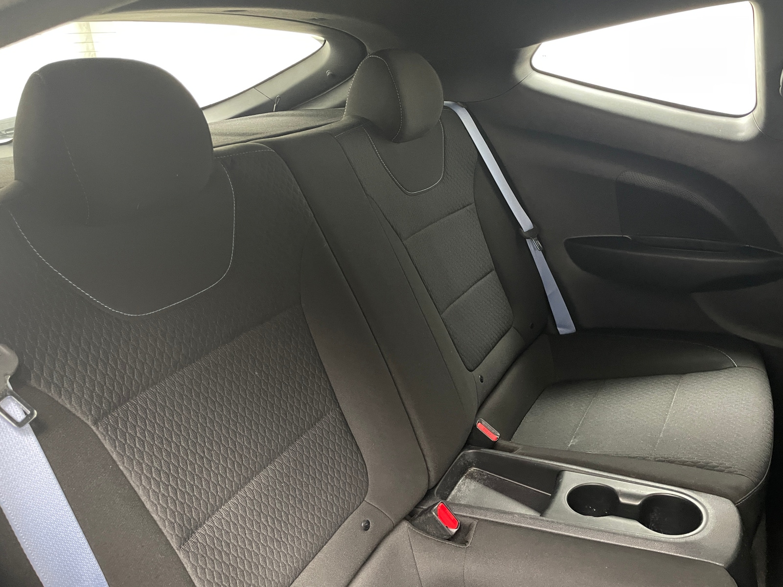 Thumbnail: 2020 Hyundai Veloster - 6