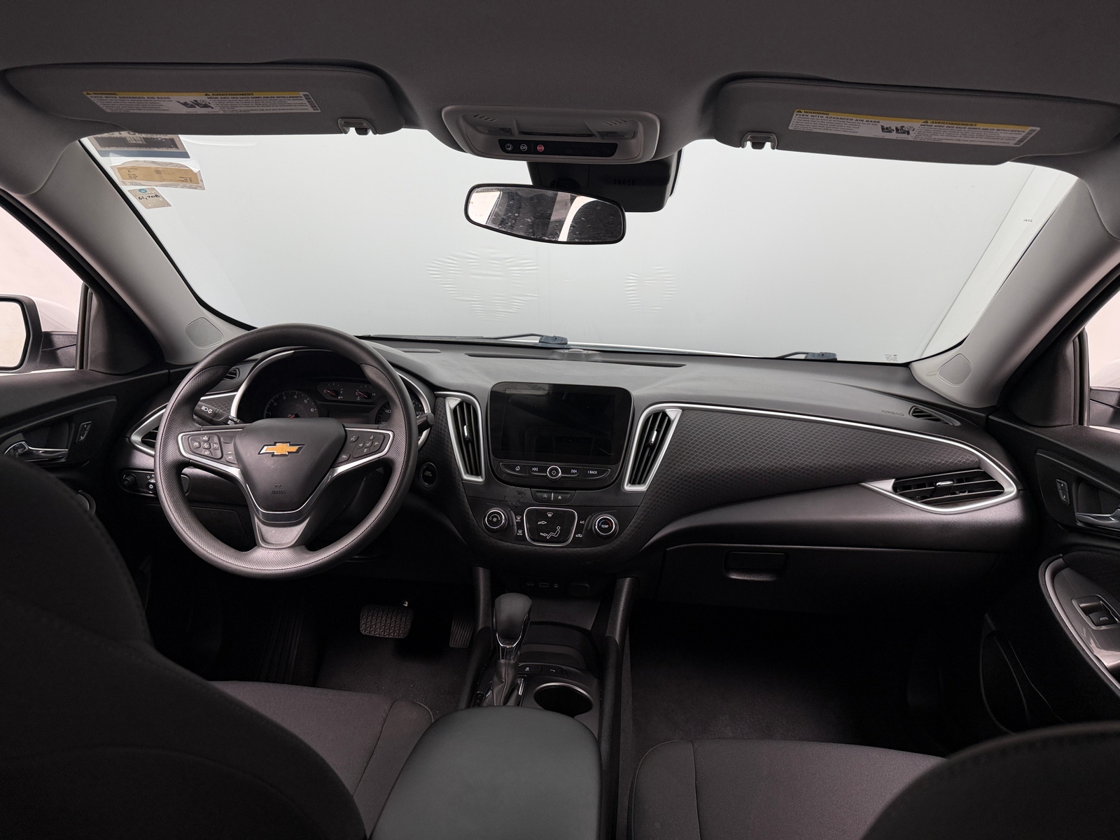 Thumbnail: 2023 Chevrolet Malibu - 3