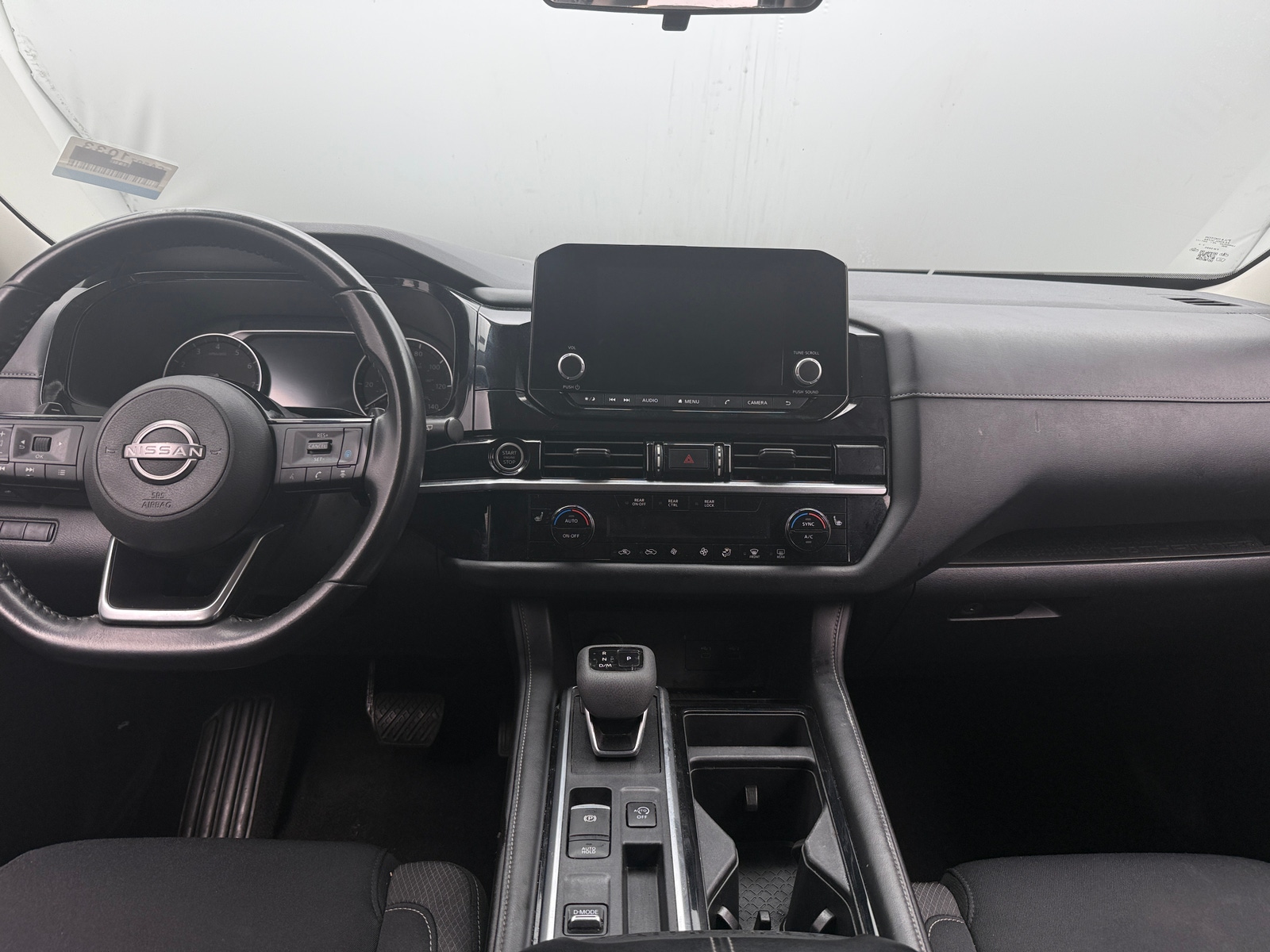 Thumbnail: 2023 Nissan Pathfinder - 3
