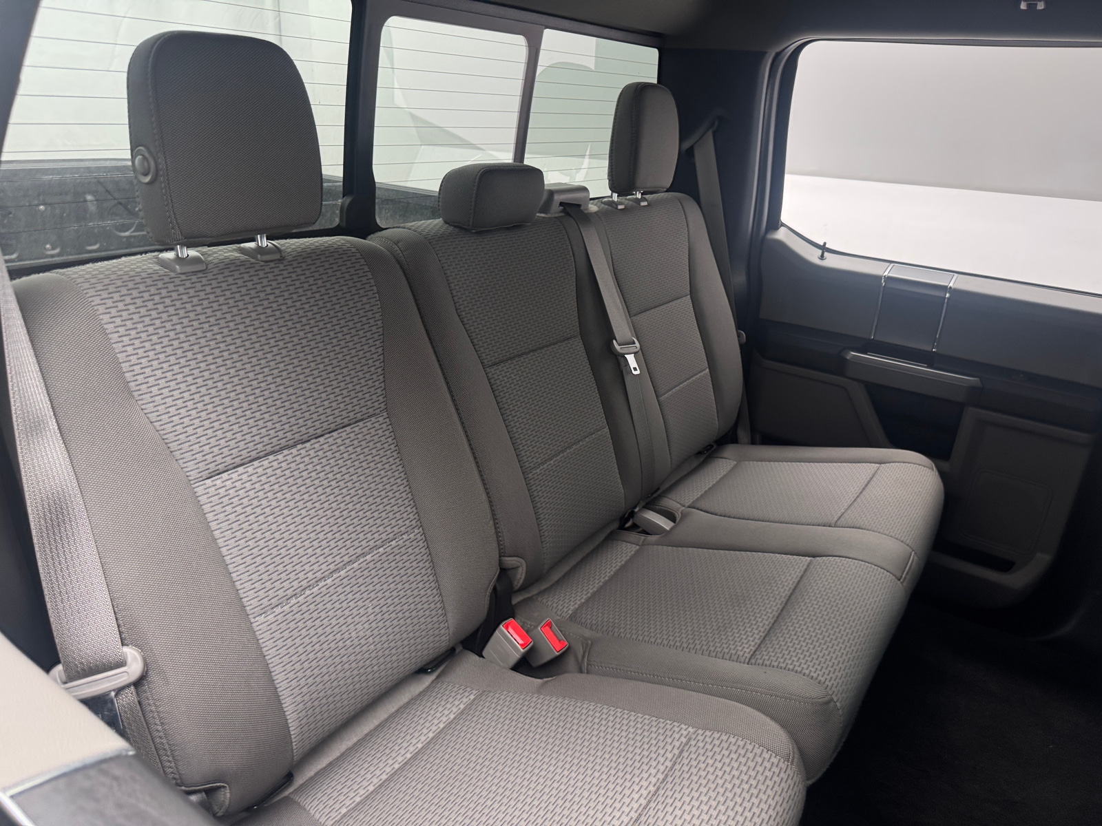 Thumbnail: 2019 Ford Econoline - 6