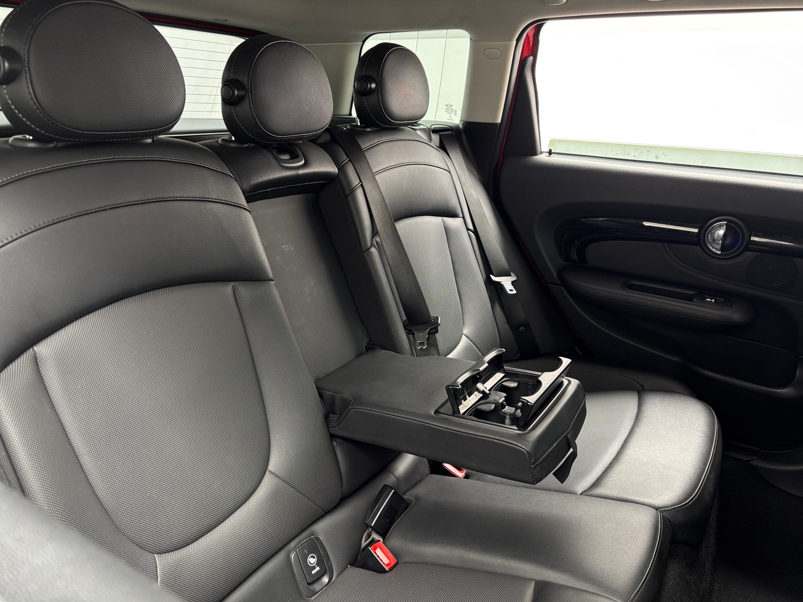 Thumbnail: 2022 MINI Cooper Clubman - 5