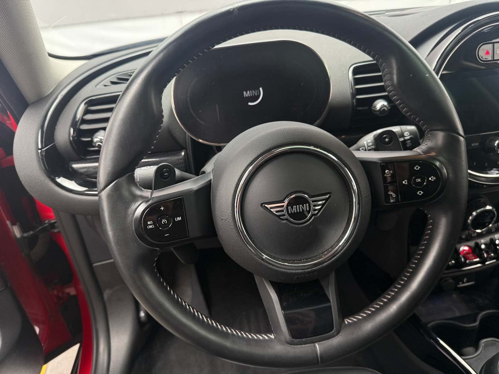 Thumbnail: 2022 MINI Cooper Clubman - 4