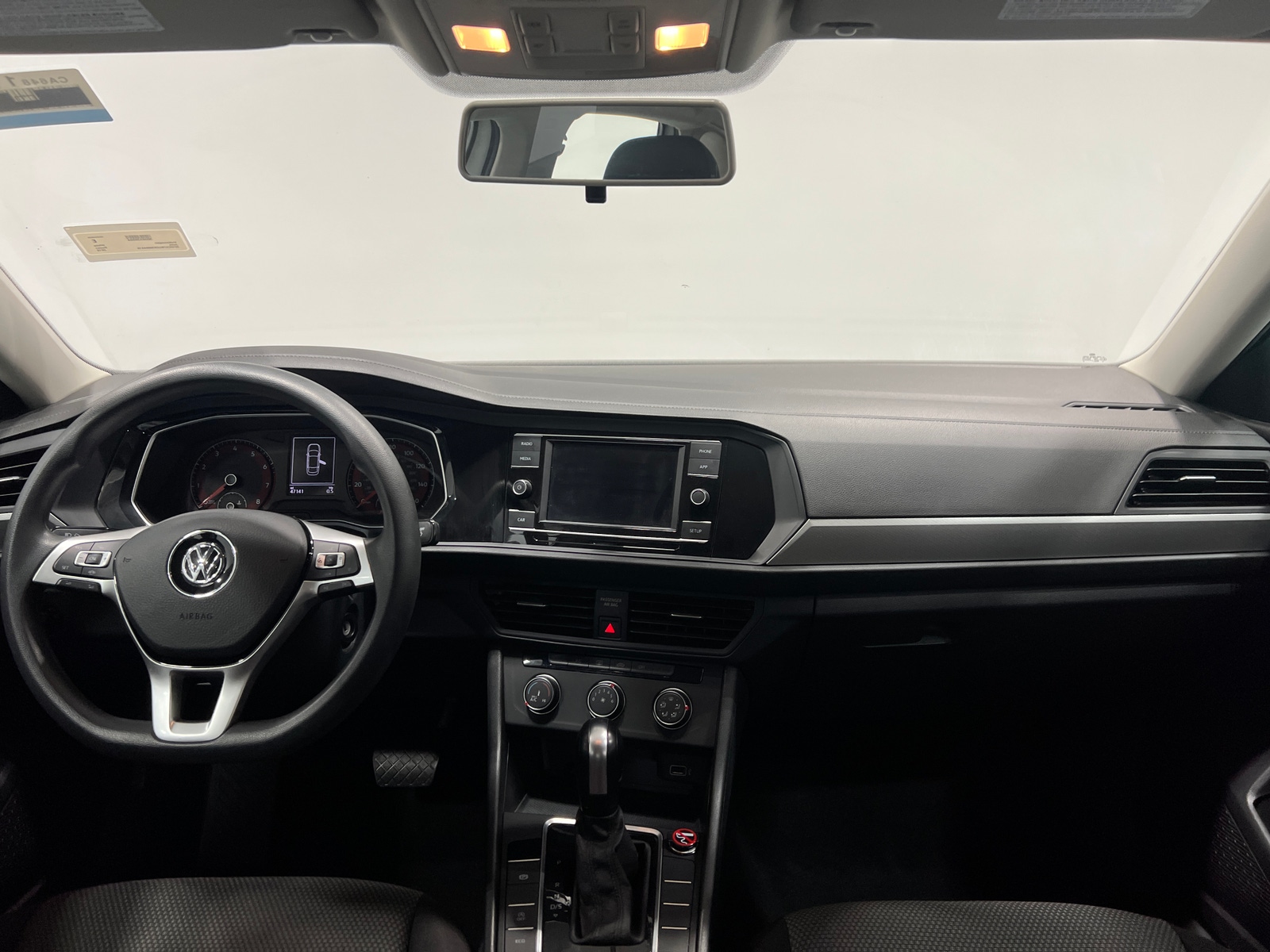 Thumbnail: 2019 Volkswagen Jetta - 3