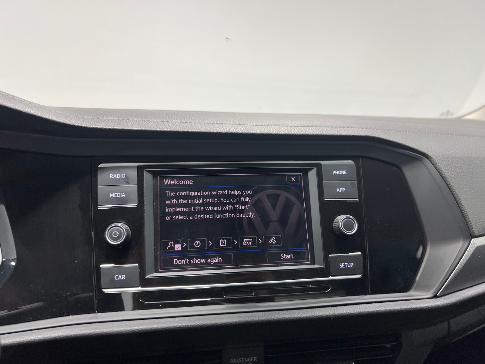 Thumbnail: 2019 Volkswagen Jetta - 4