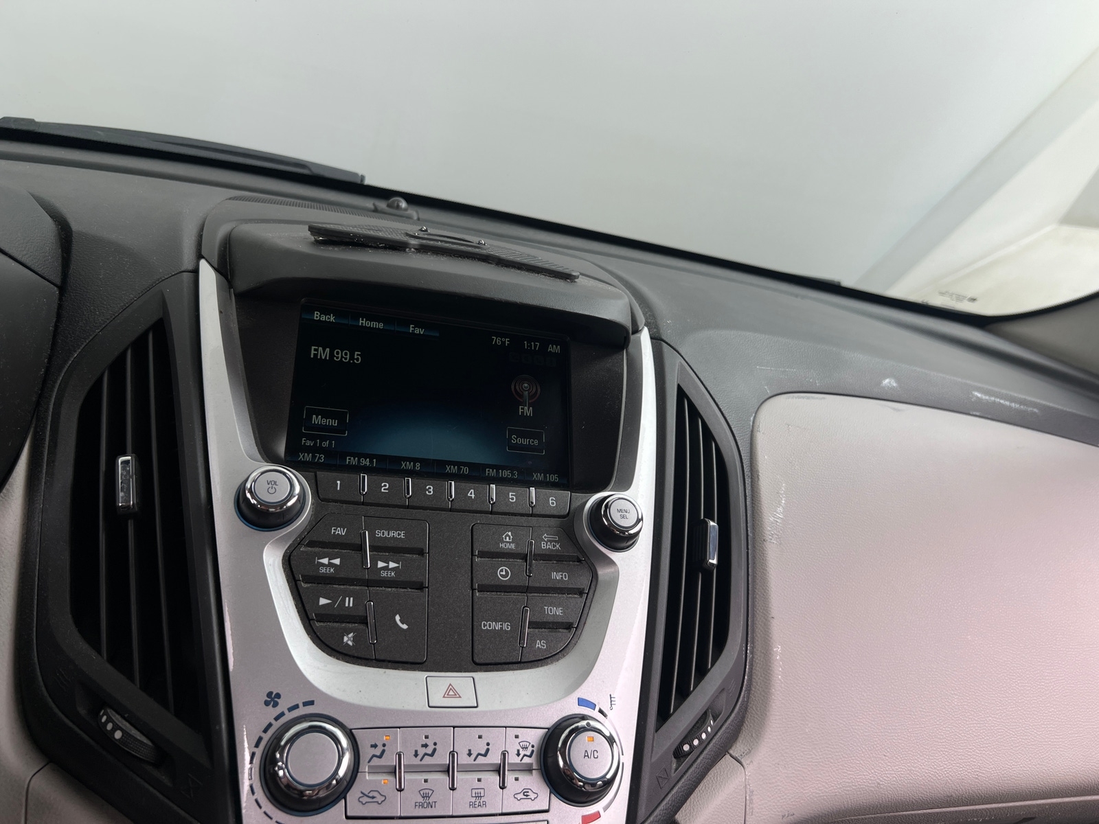 Thumbnail: 2016 Chevrolet Equinox - 4