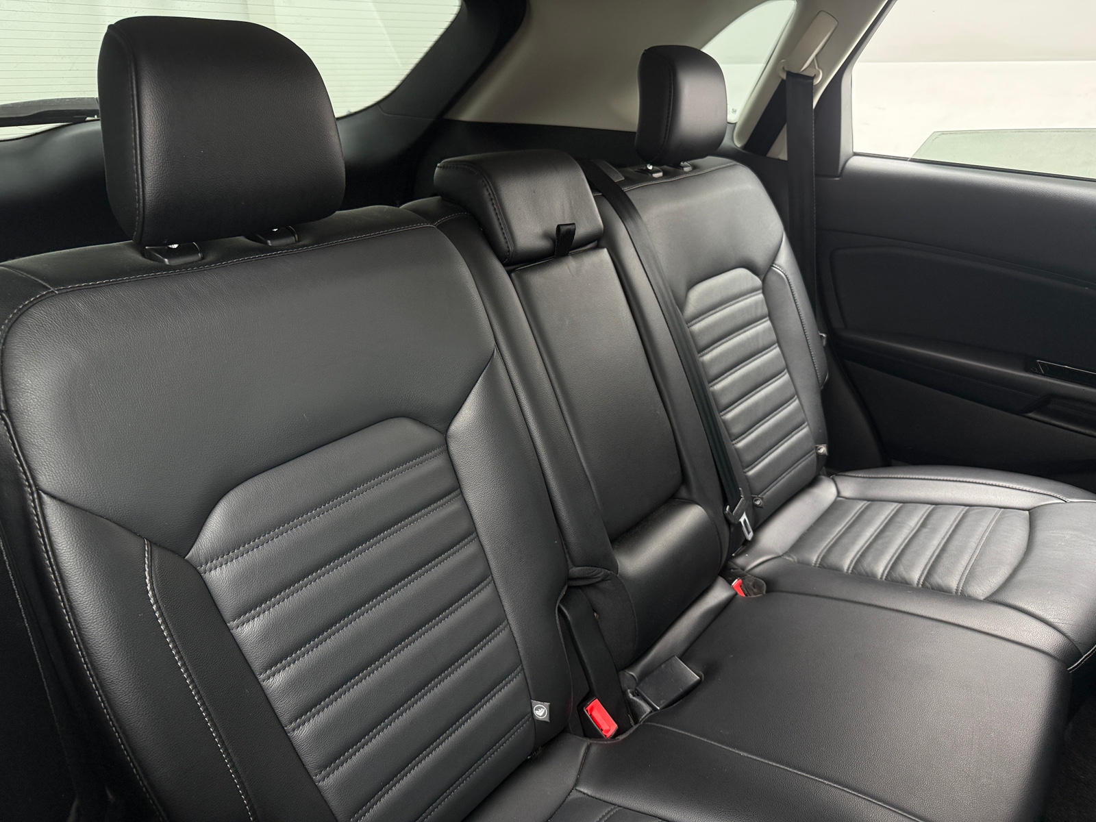 Thumbnail: 2018 Ford Edge - 5