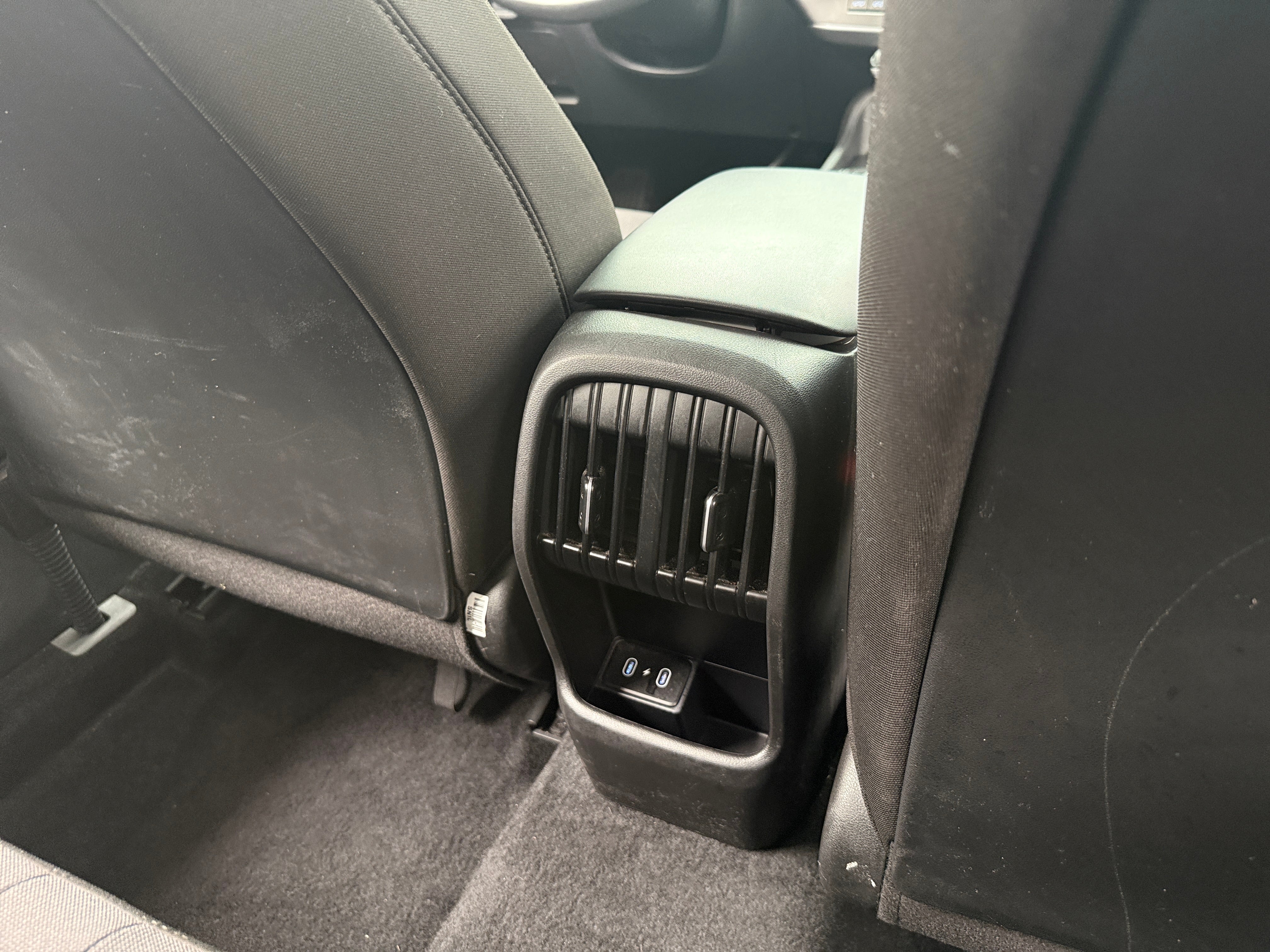 2025 Hyundai Kona SEL - Photo 9