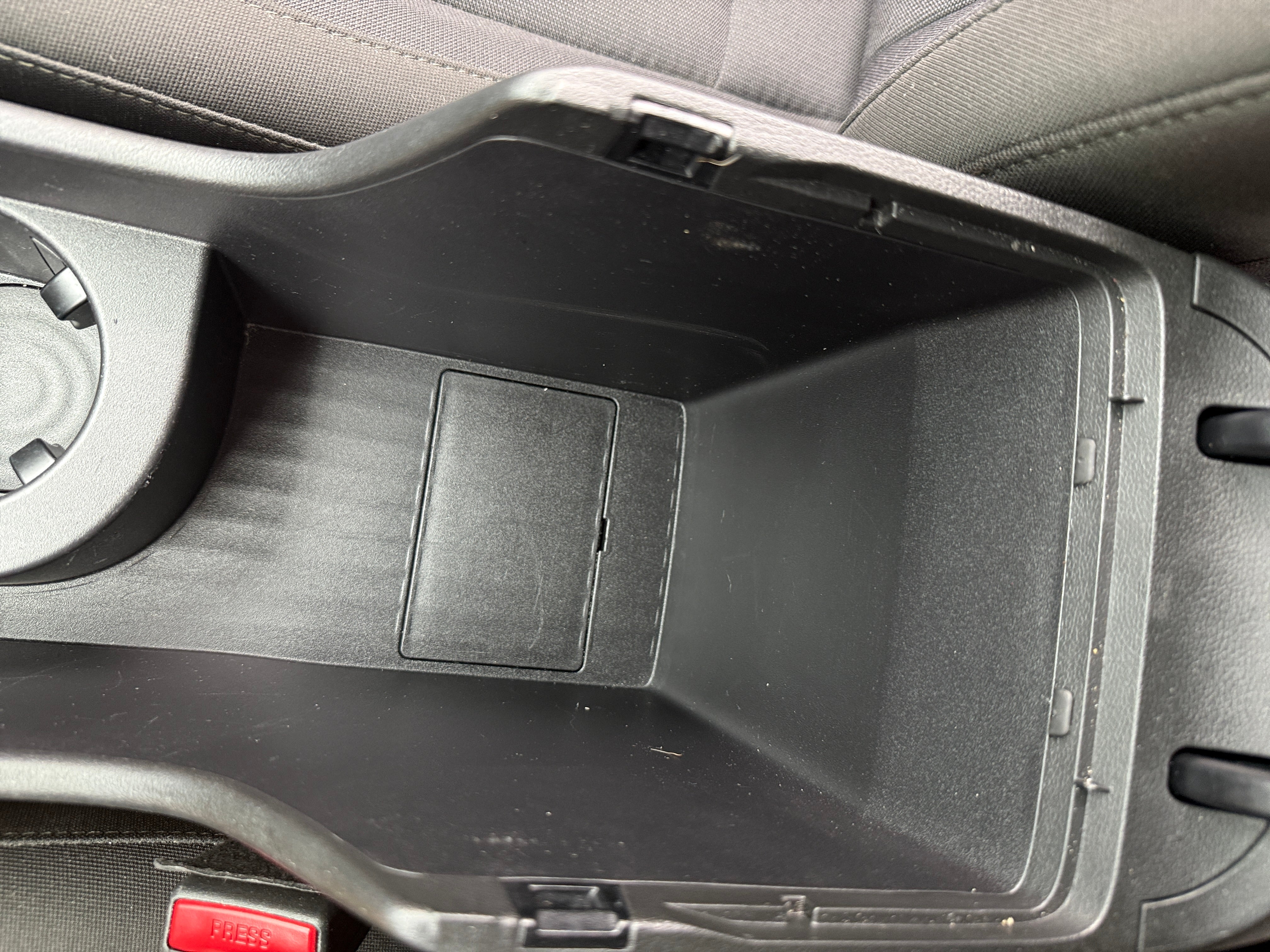 2025 Hyundai Kona SEL - Photo 15